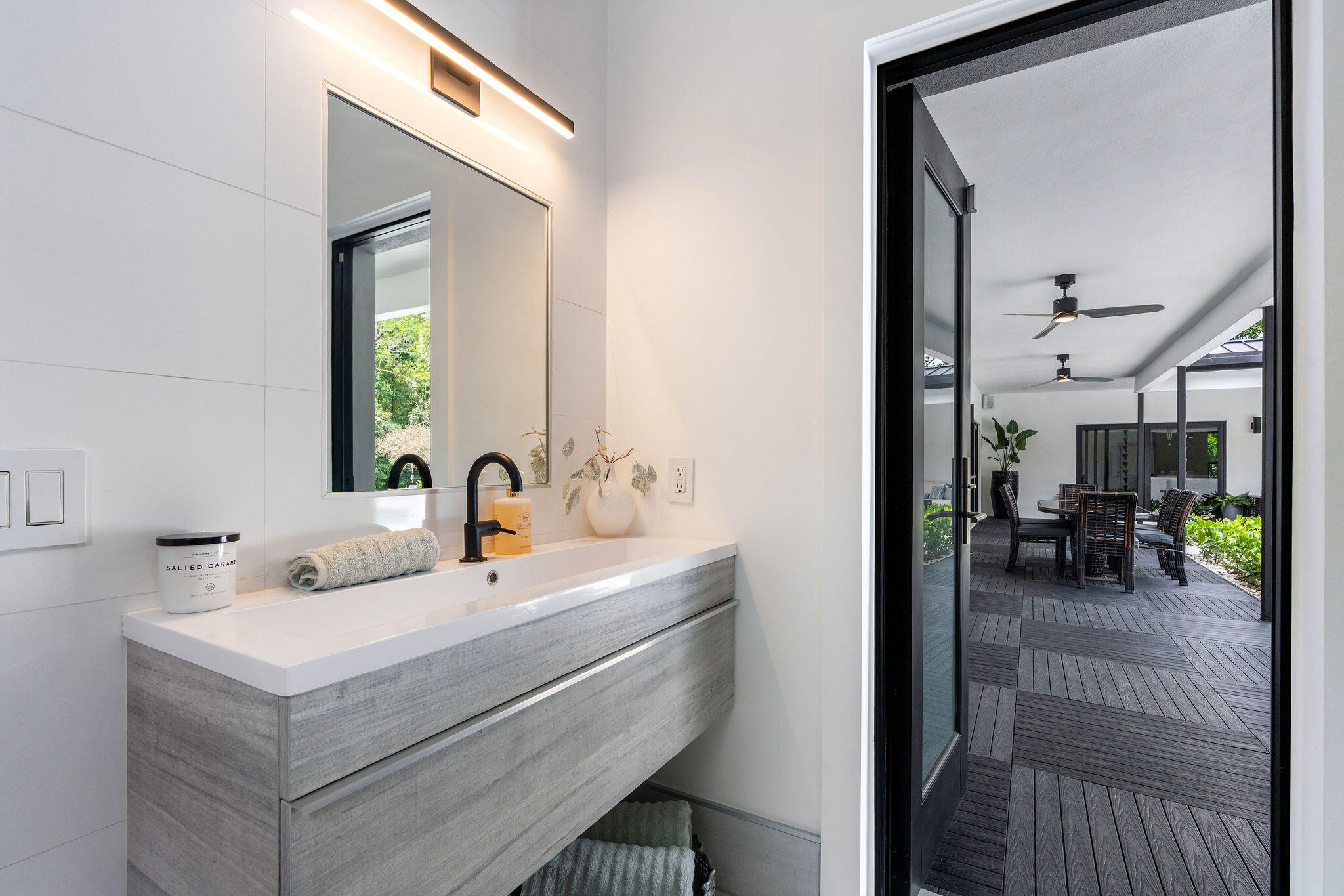 SUNSHINE RANCHES - Residential
