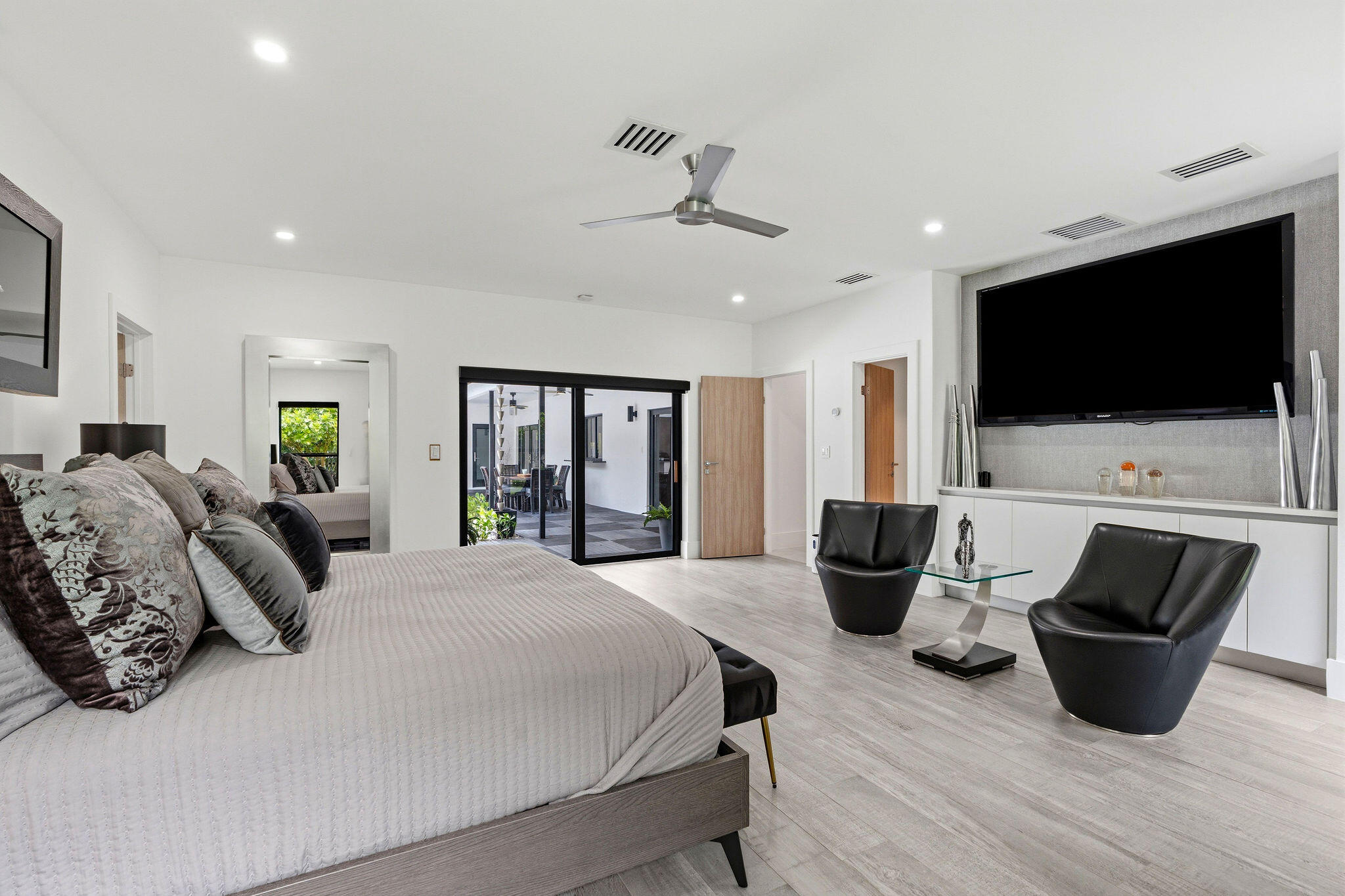 SUNSHINE RANCHES - Residential
