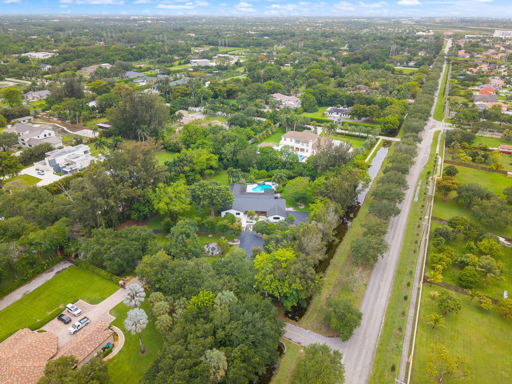SUNSHINE RANCHES - Residential
