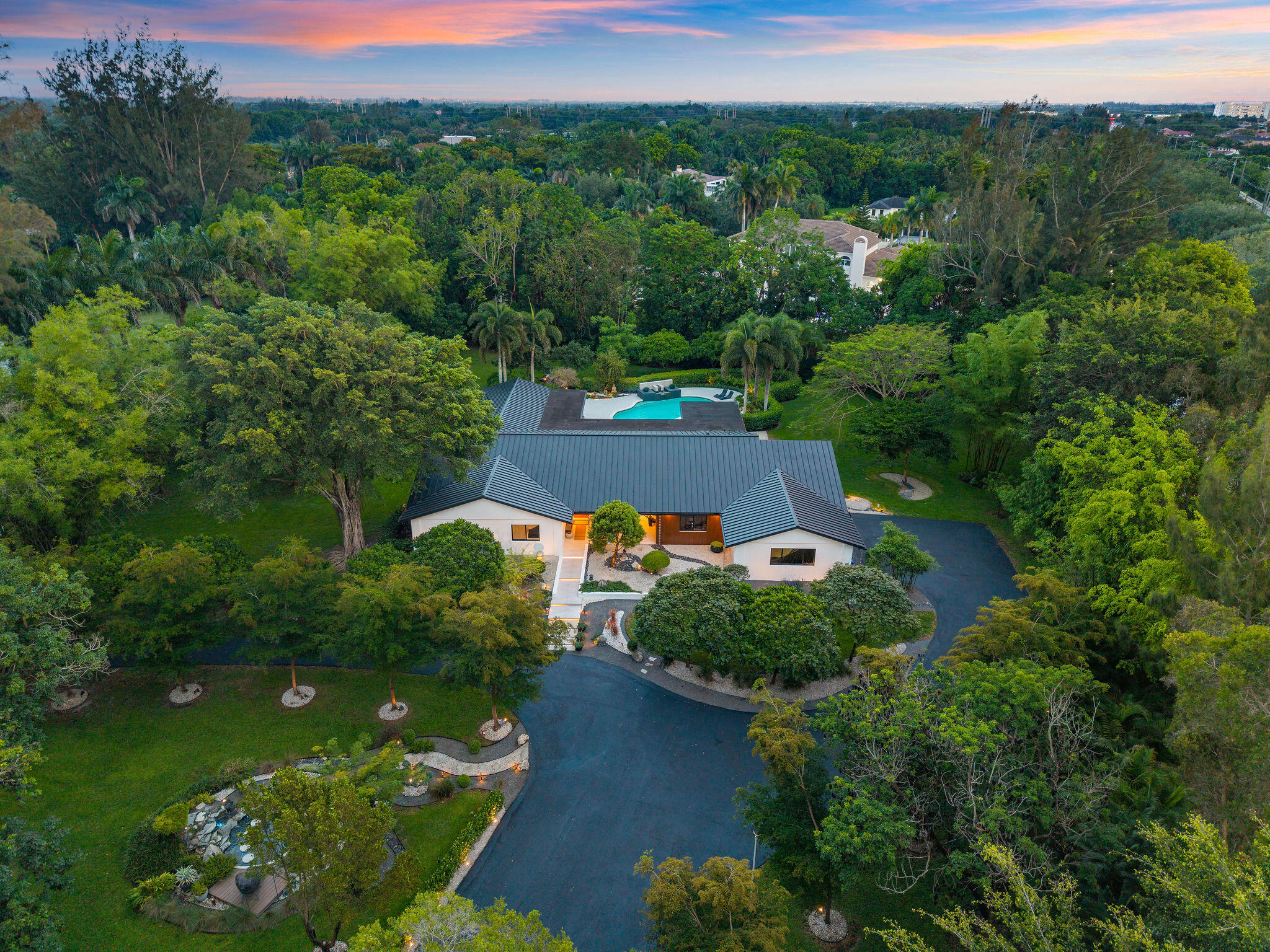 SUNSHINE RANCHES - Residential