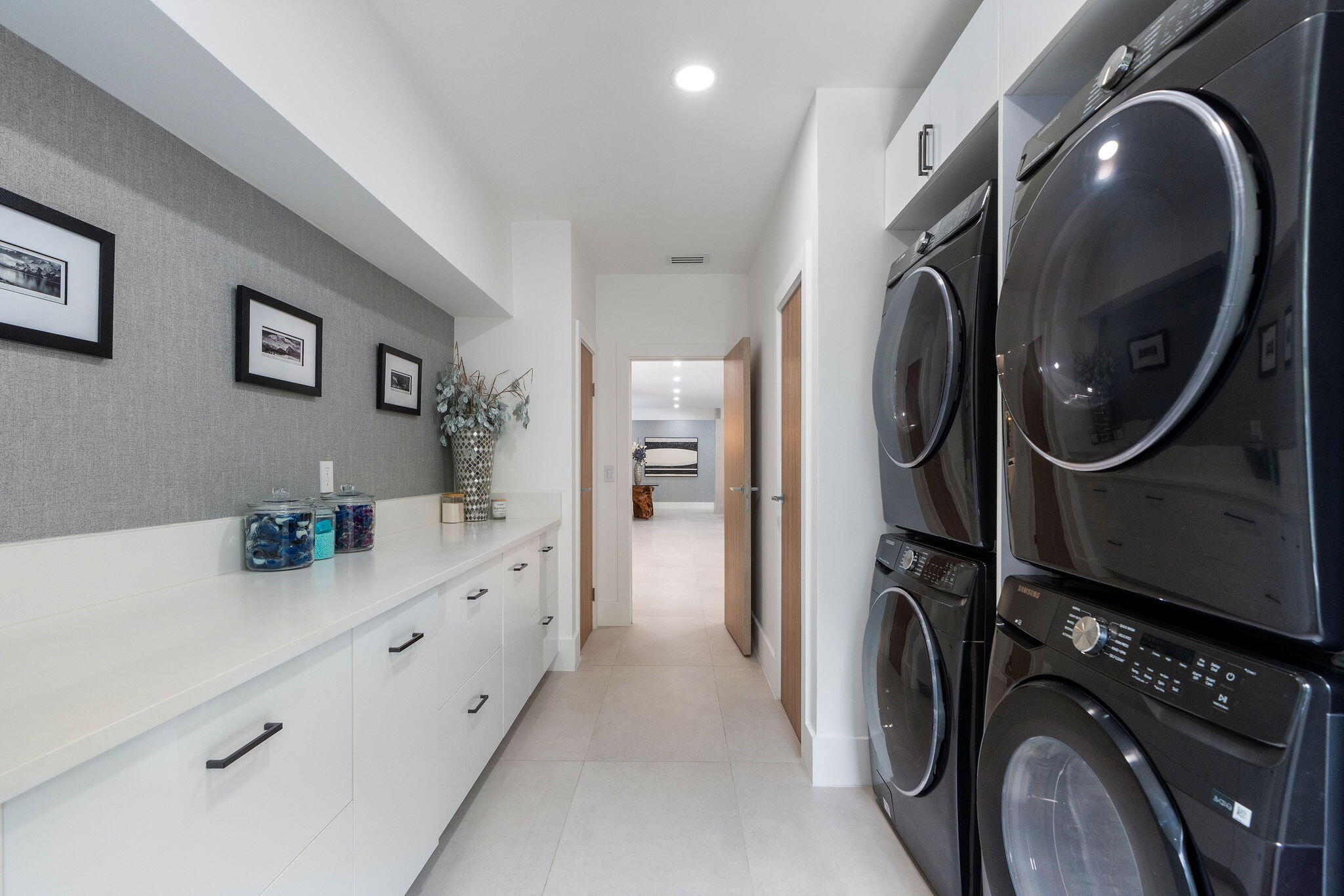 SUNSHINE RANCHES - Residential