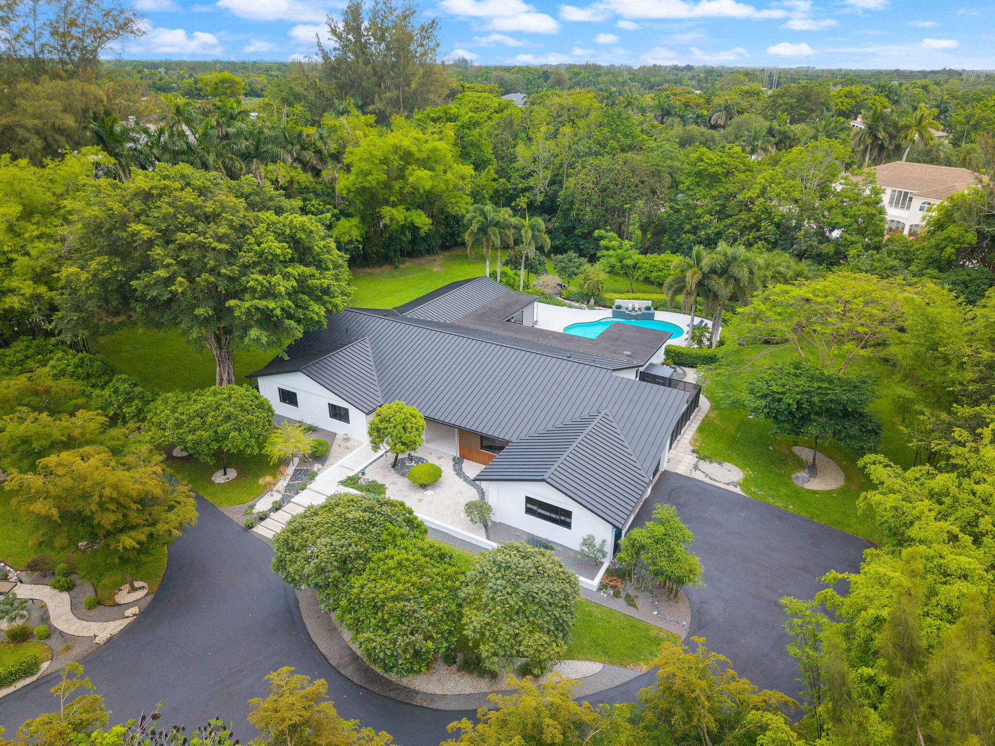 SUNSHINE RANCHES - Residential