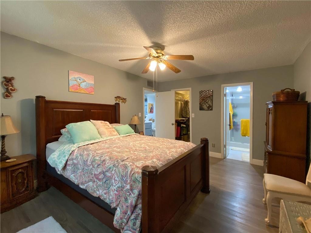Oakbrook Village - Residential