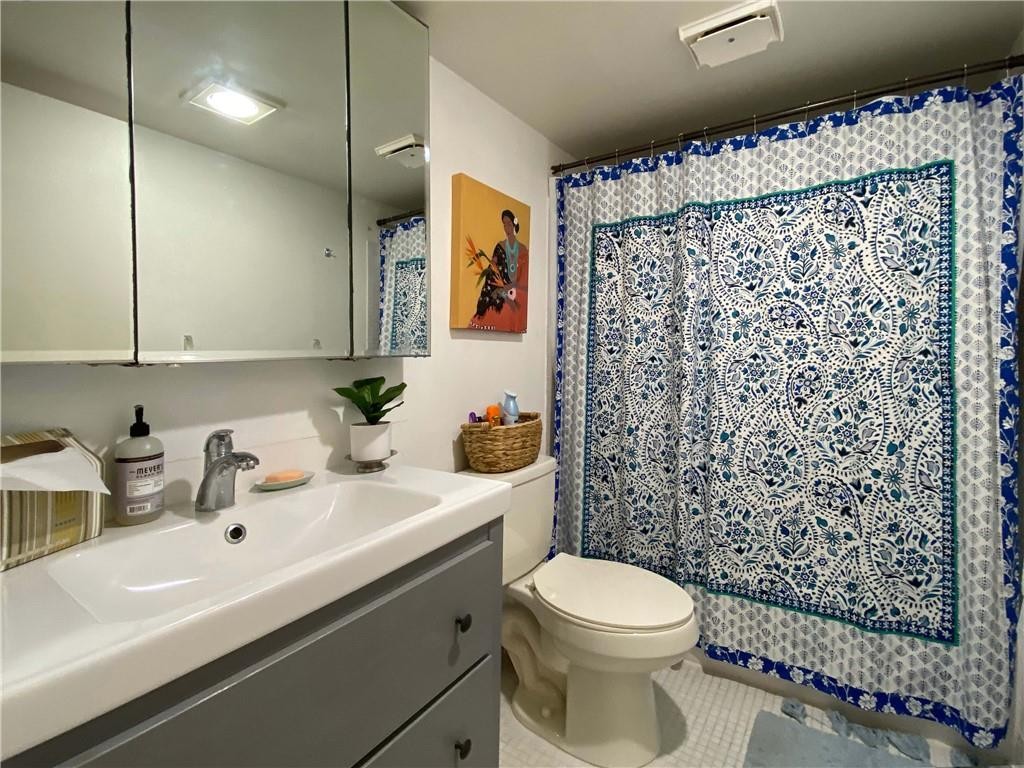 Oakbrook Village - Residential