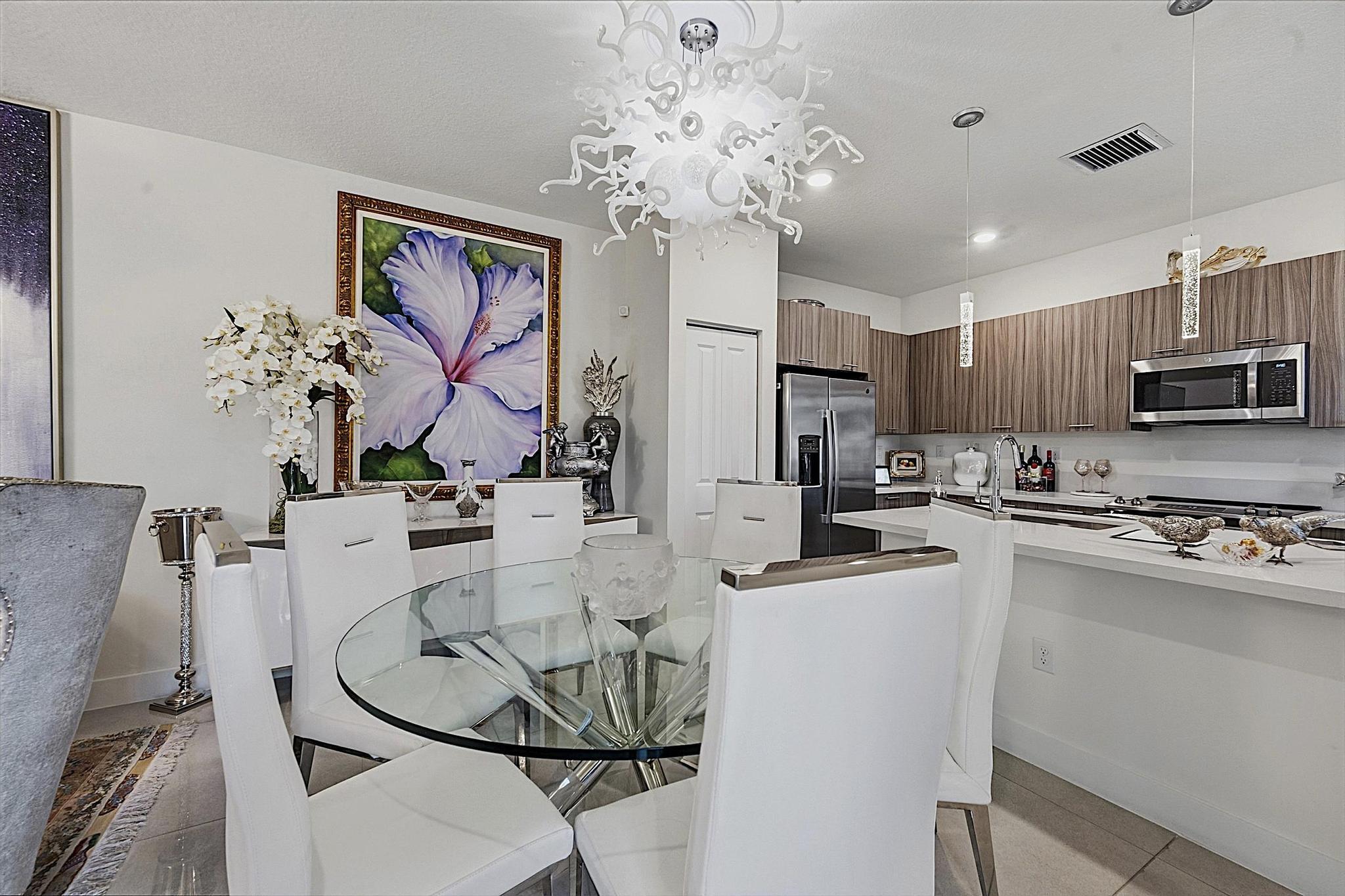 DOWNTOWN DORAL SOUTH PHASE TWO - Residential