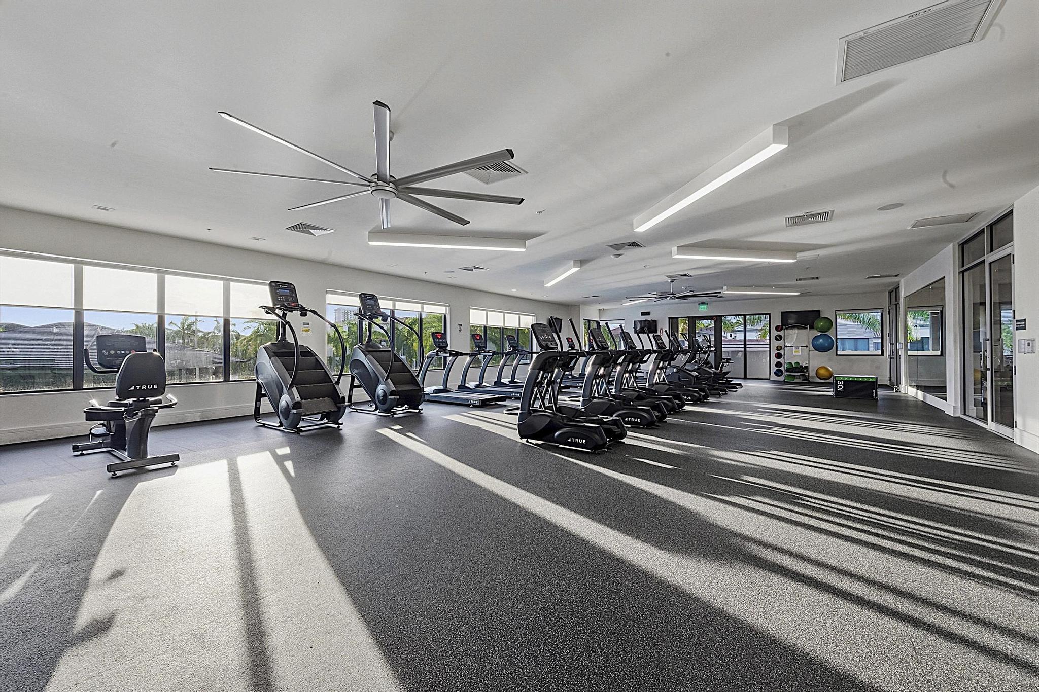 DOWNTOWN DORAL SOUTH PHASE TWO - Residential