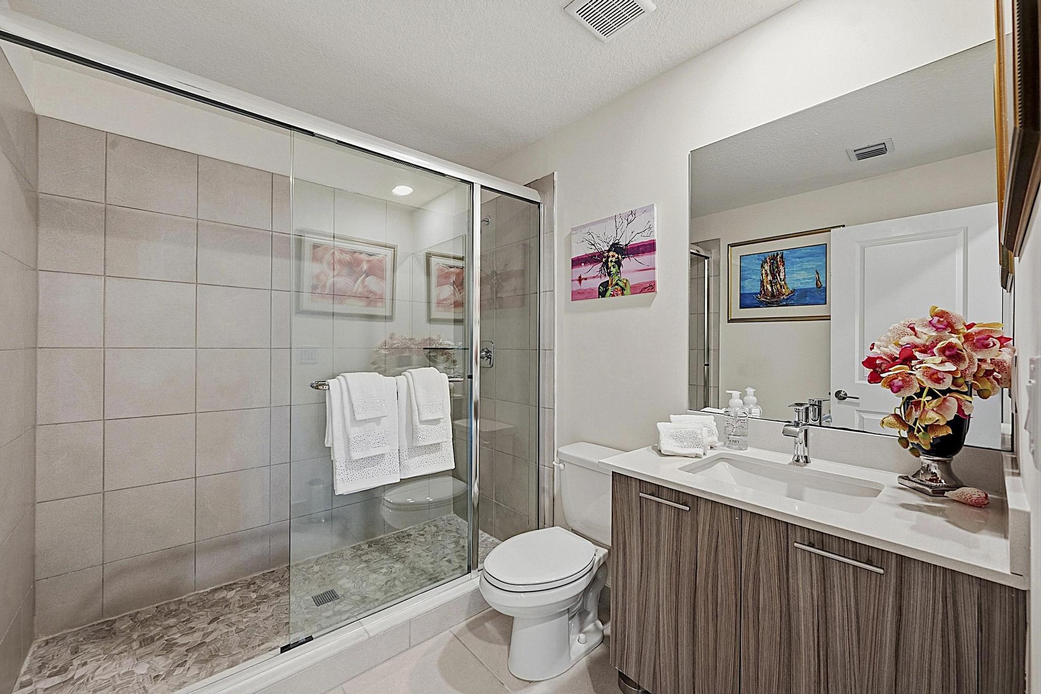 DOWNTOWN DORAL SOUTH PHASE TWO - Residential