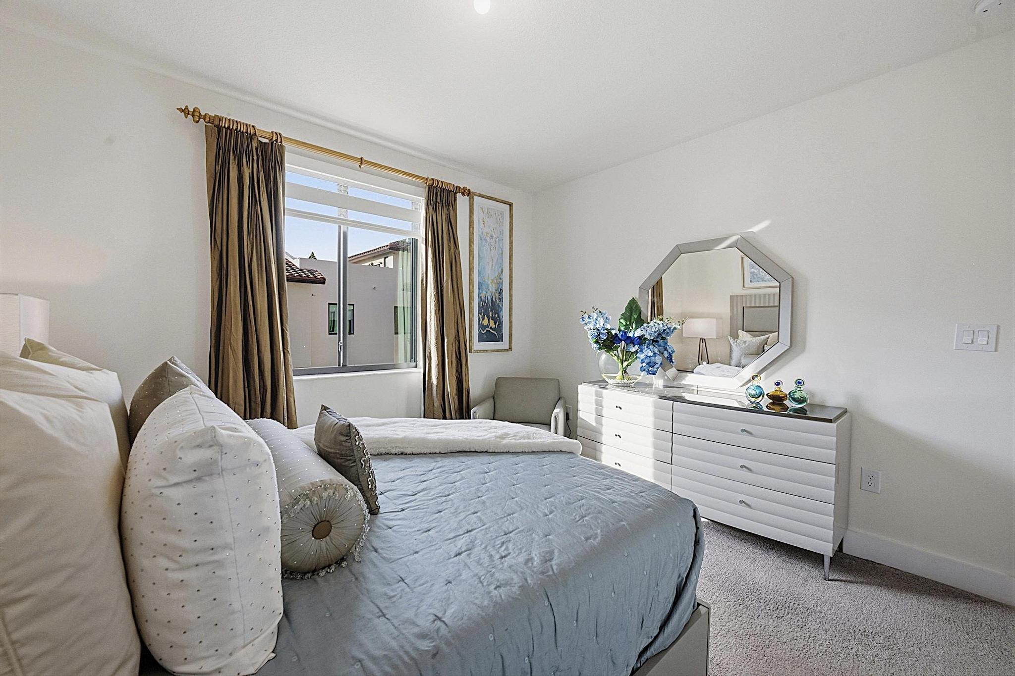 DOWNTOWN DORAL SOUTH PHASE TWO - Residential