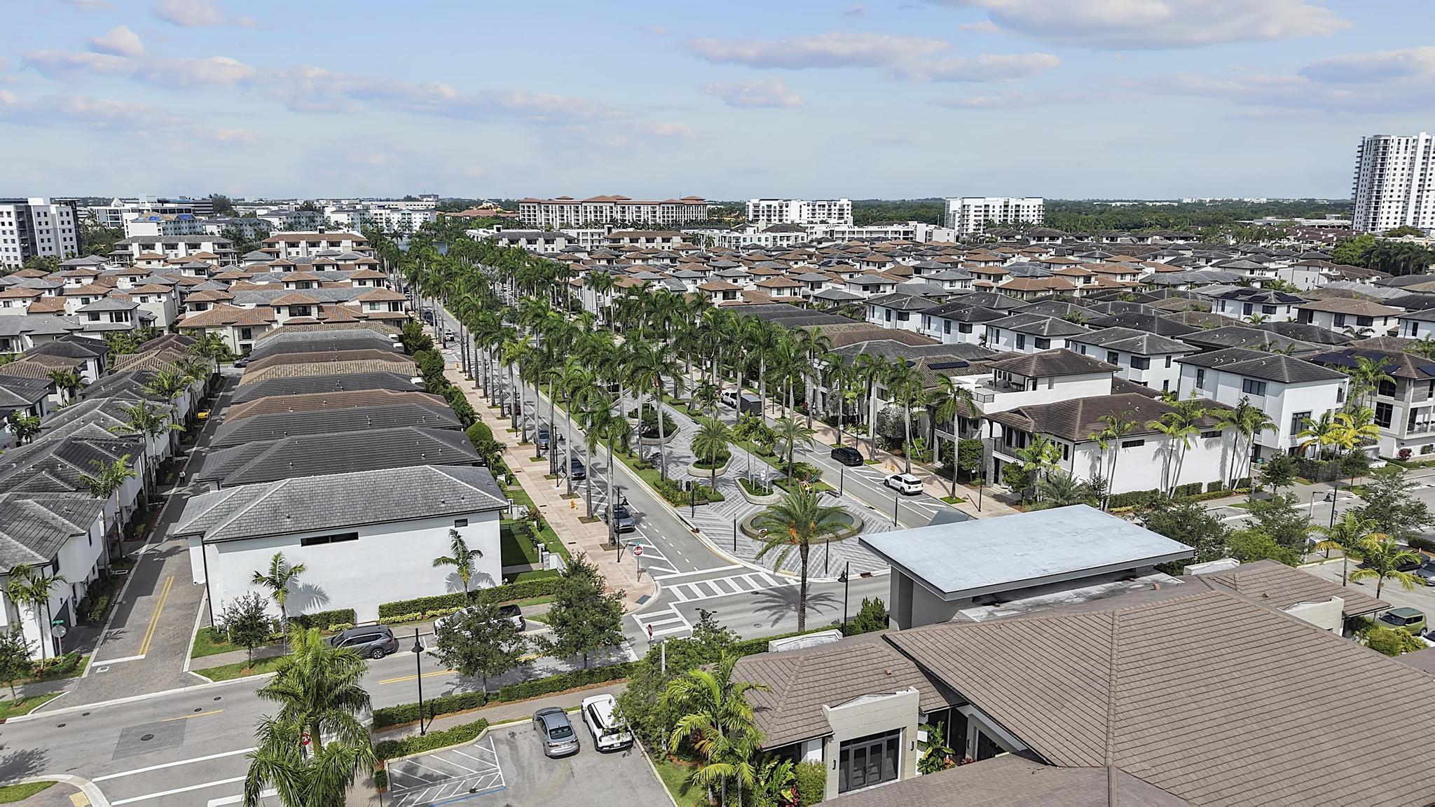 DOWNTOWN DORAL SOUTH PHASE TWO - Residential
