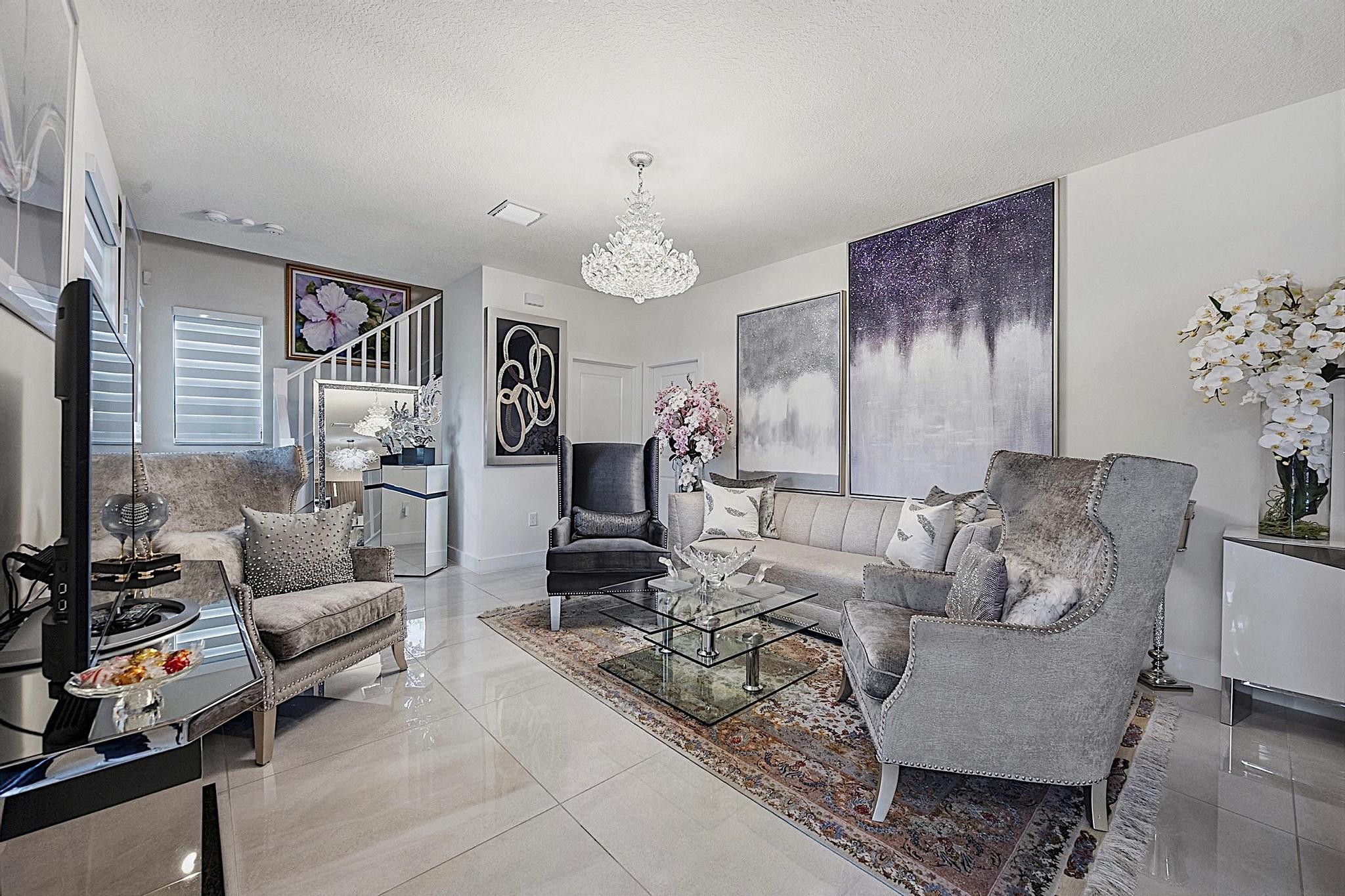 DOWNTOWN DORAL SOUTH PHASE TWO - Residential
