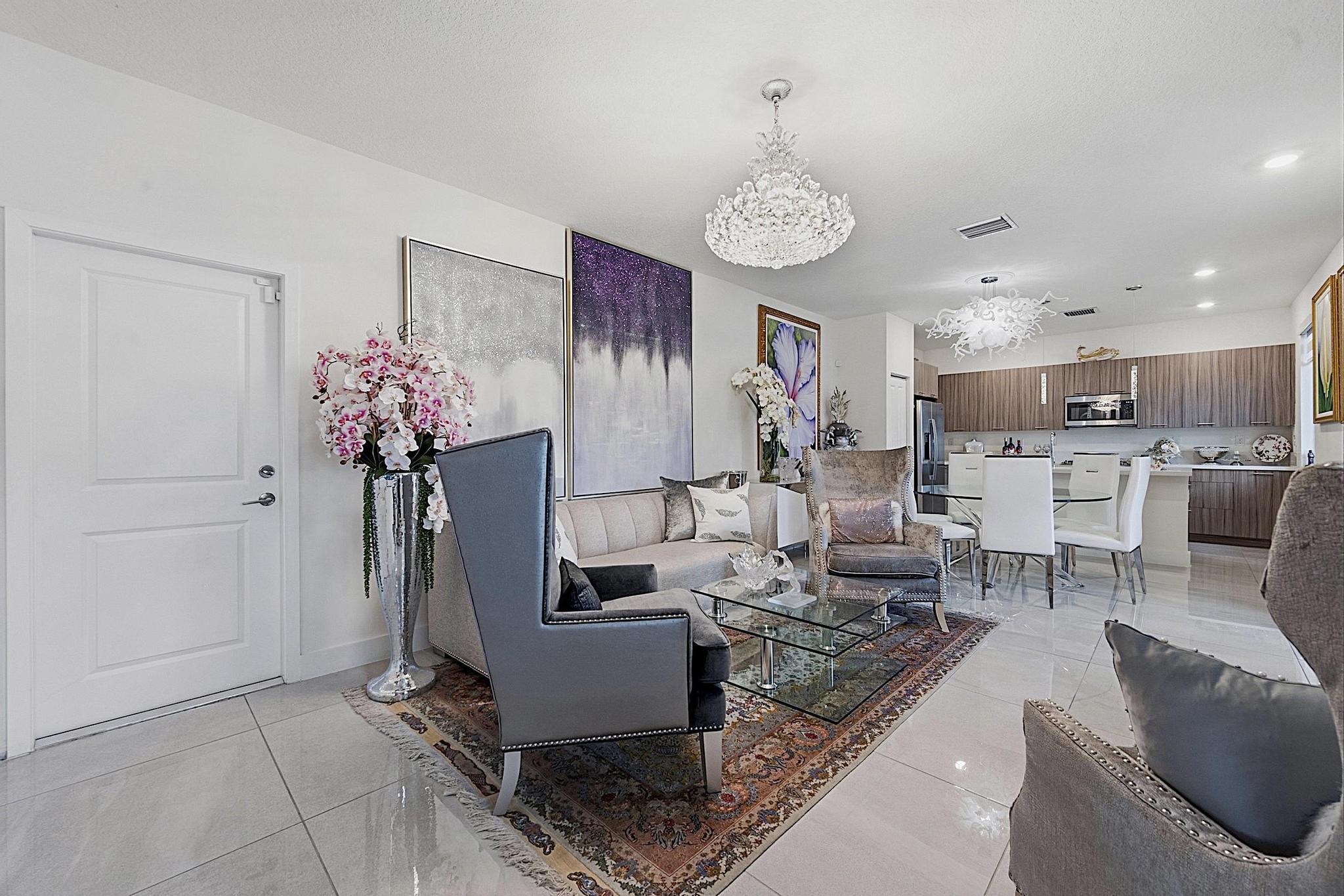 DOWNTOWN DORAL SOUTH PHASE TWO - Residential