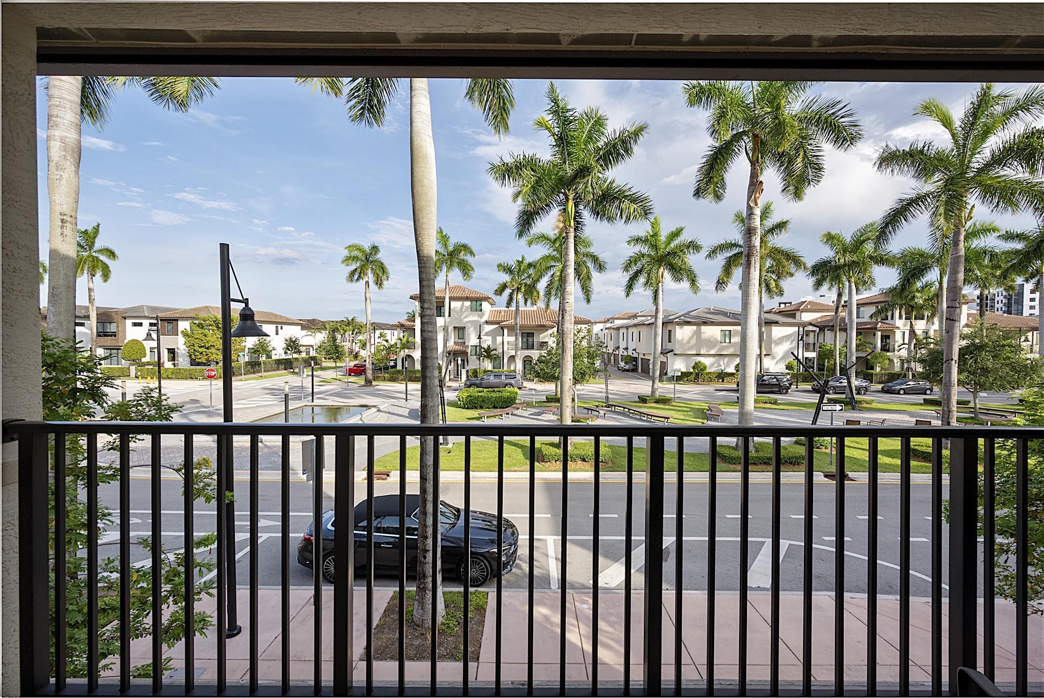 DOWNTOWN DORAL SOUTH PHASE TWO - Residential