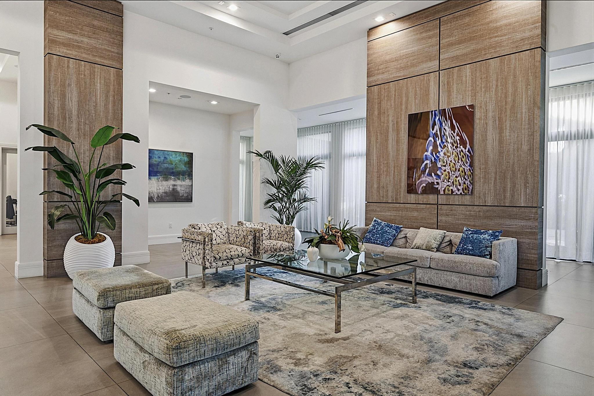DOWNTOWN DORAL SOUTH PHASE TWO - Residential