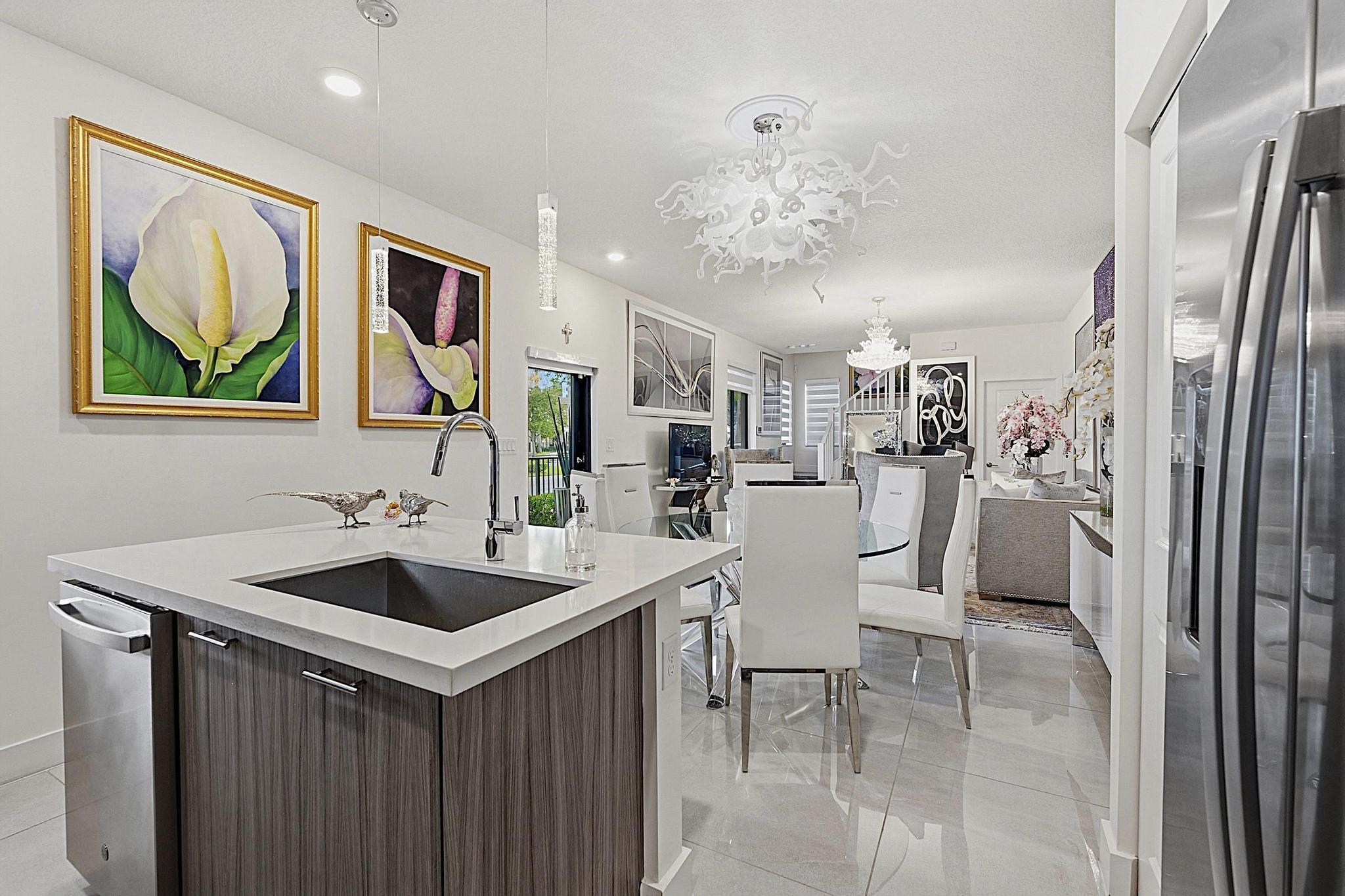 DOWNTOWN DORAL SOUTH PHASE TWO - Residential