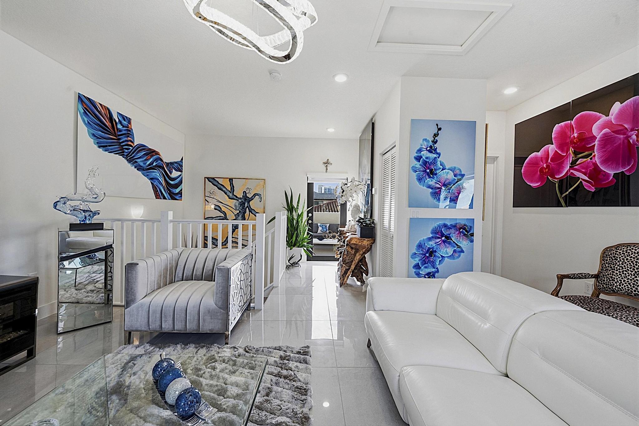 DOWNTOWN DORAL SOUTH PHASE TWO - Residential
