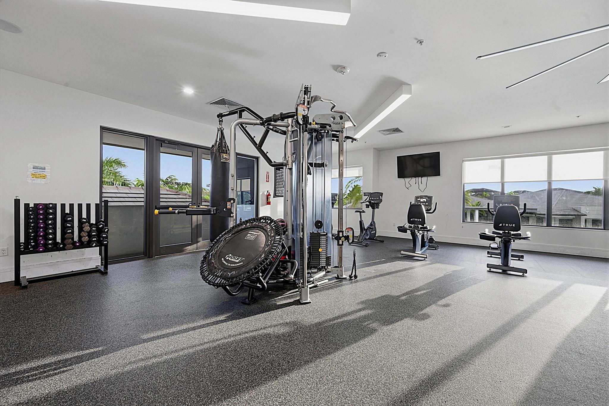 DOWNTOWN DORAL SOUTH PHASE TWO - Residential