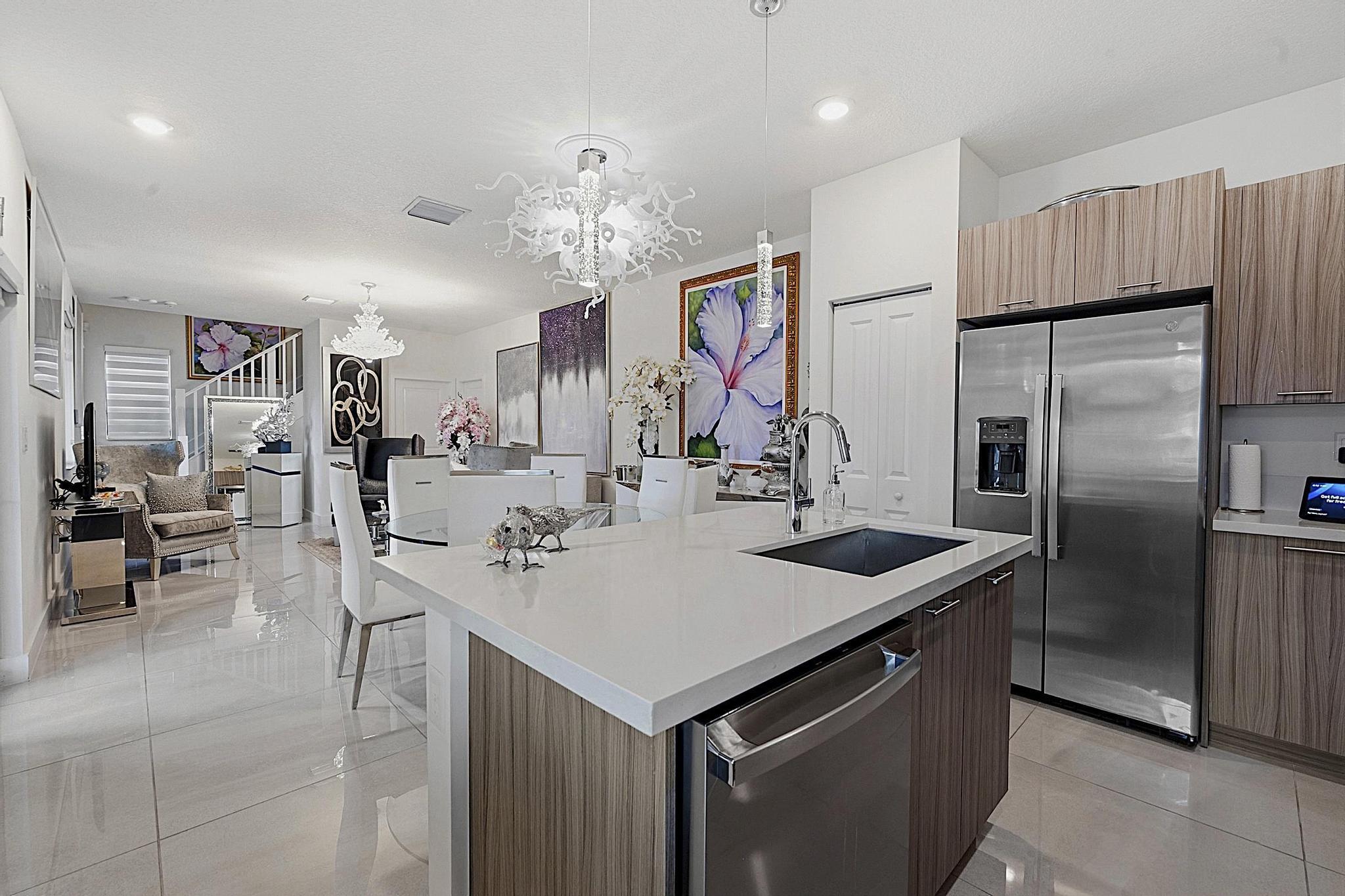 DOWNTOWN DORAL SOUTH PHASE TWO - Residential