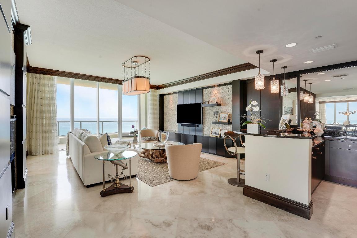 OCEAN'S EDGE - Residential