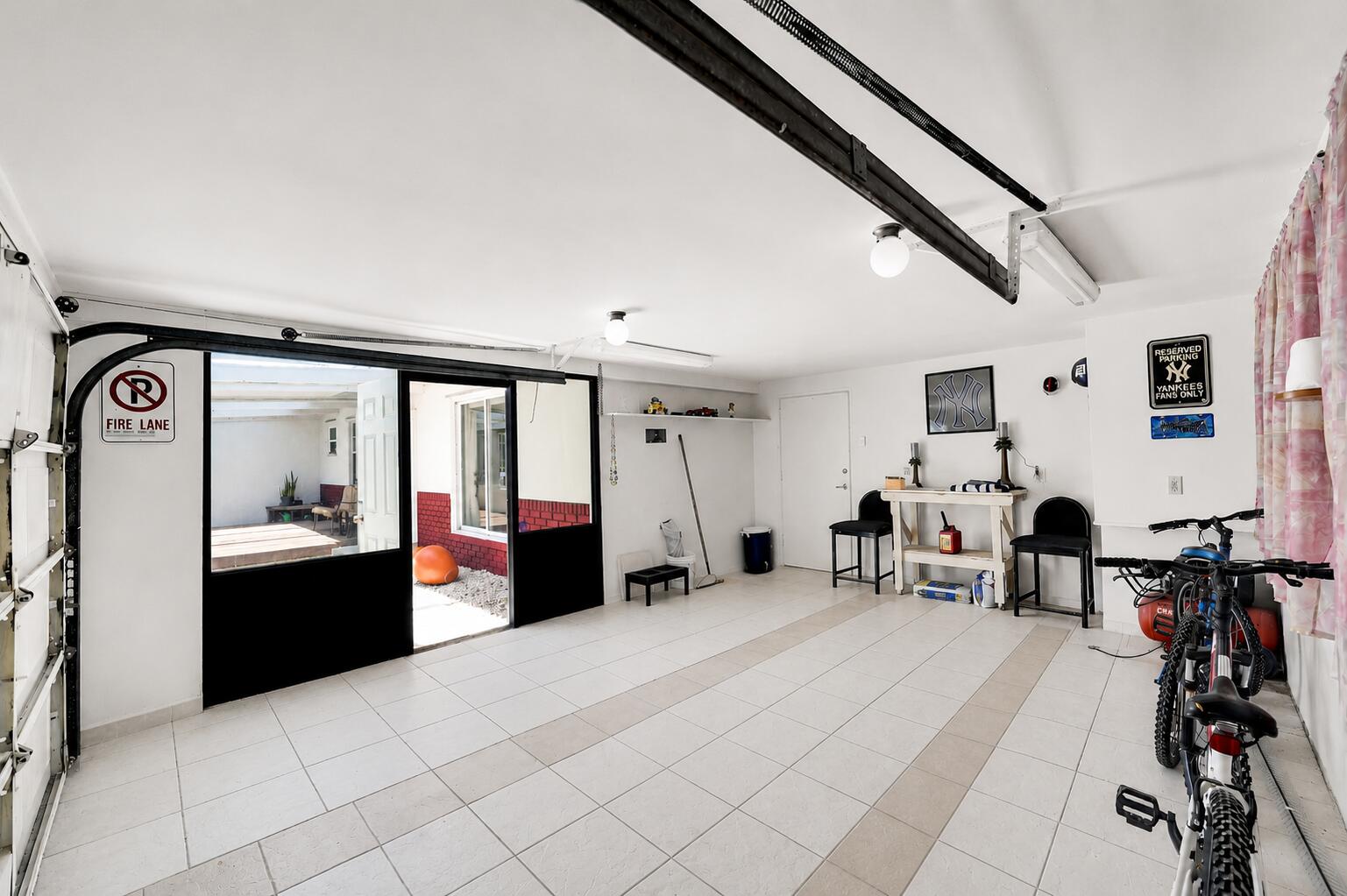 UNIVERSITY HEIGHTS 1ST ADD - Residential