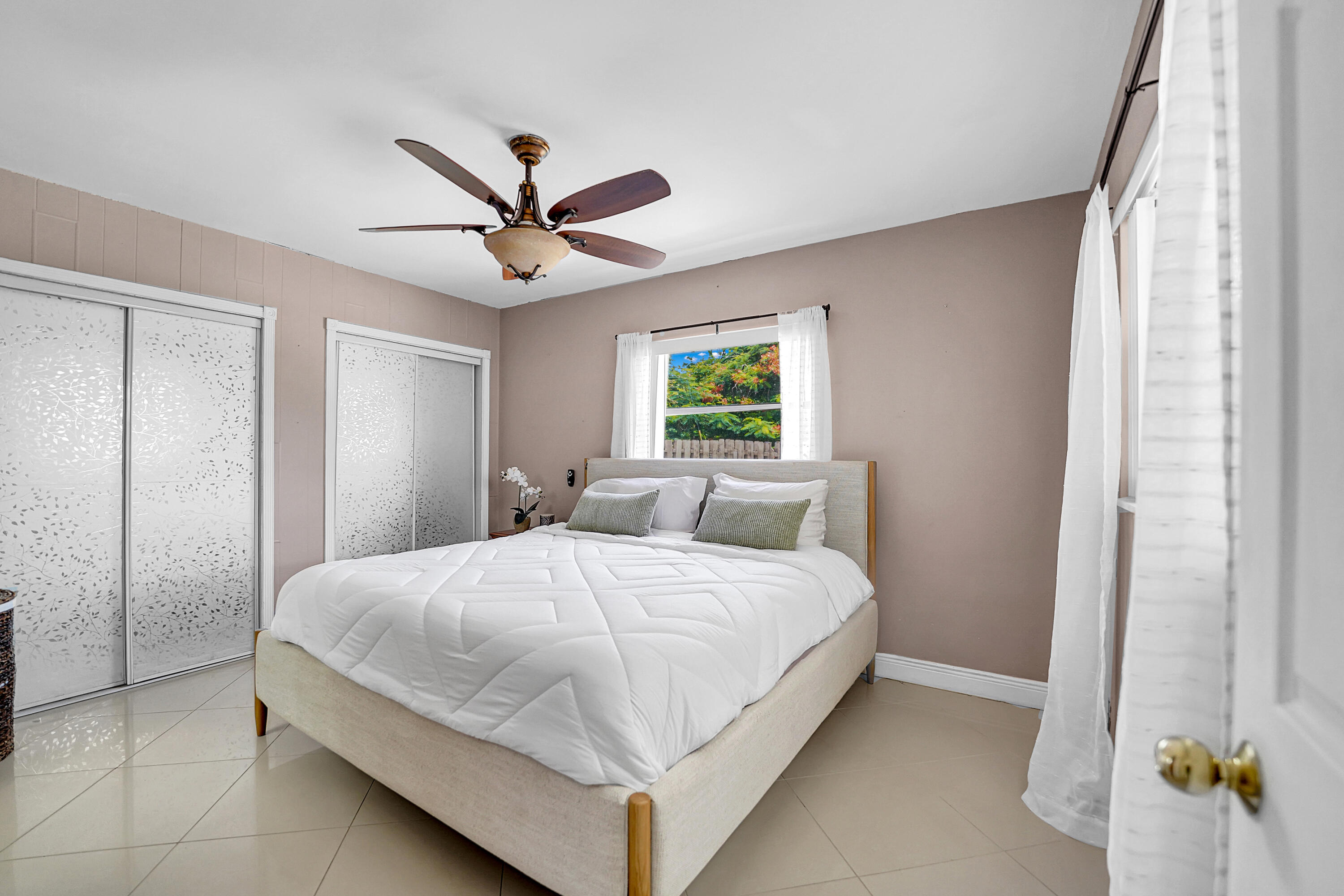 UNIVERSITY HEIGHTS 1ST ADD - Residential