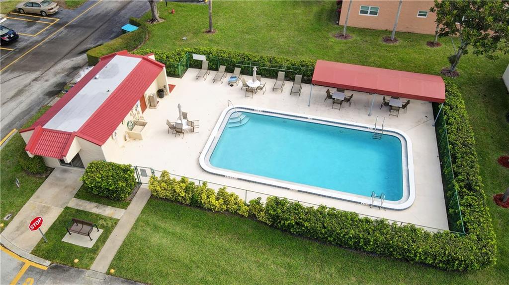 GOLDEN LAKES VILLAGE - Residential