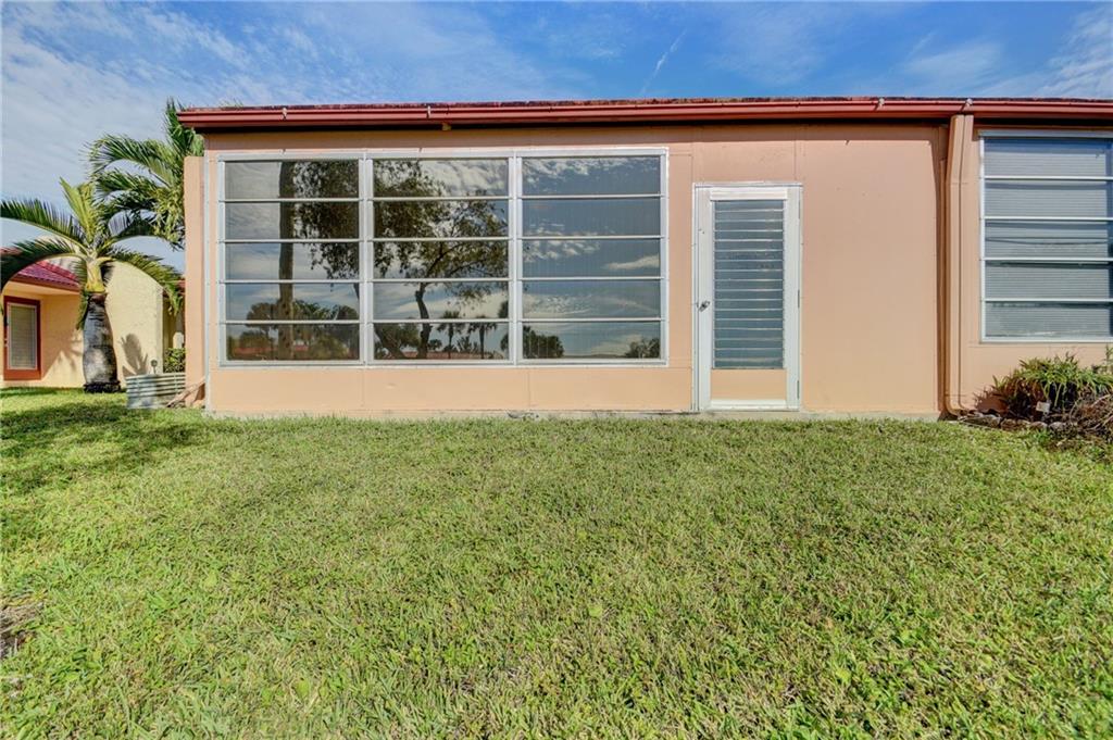 GOLDEN LAKES VILLAGE - Residential