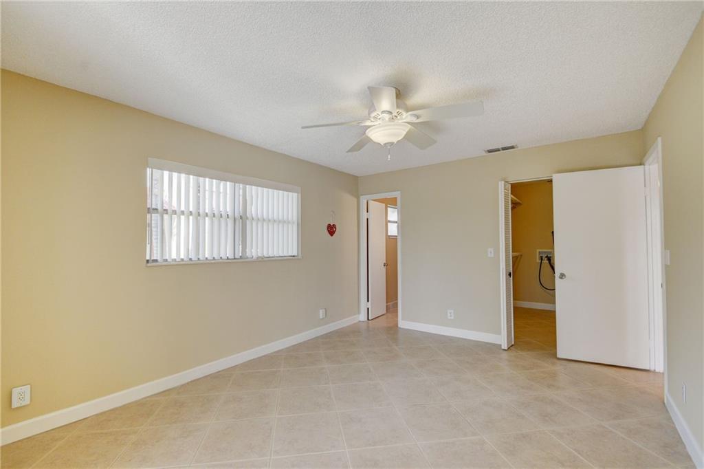 GOLDEN LAKES VILLAGE - Residential