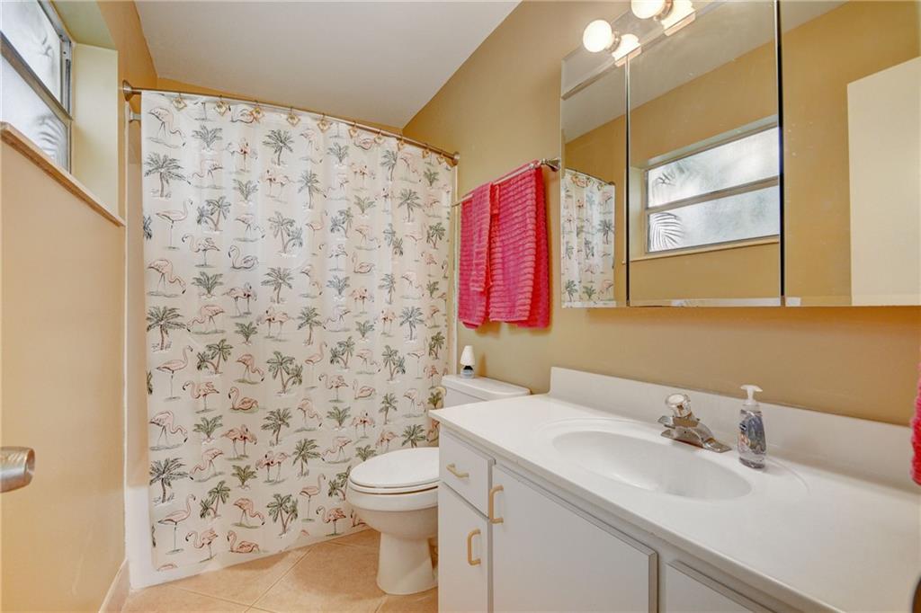 GOLDEN LAKES VILLAGE - Residential