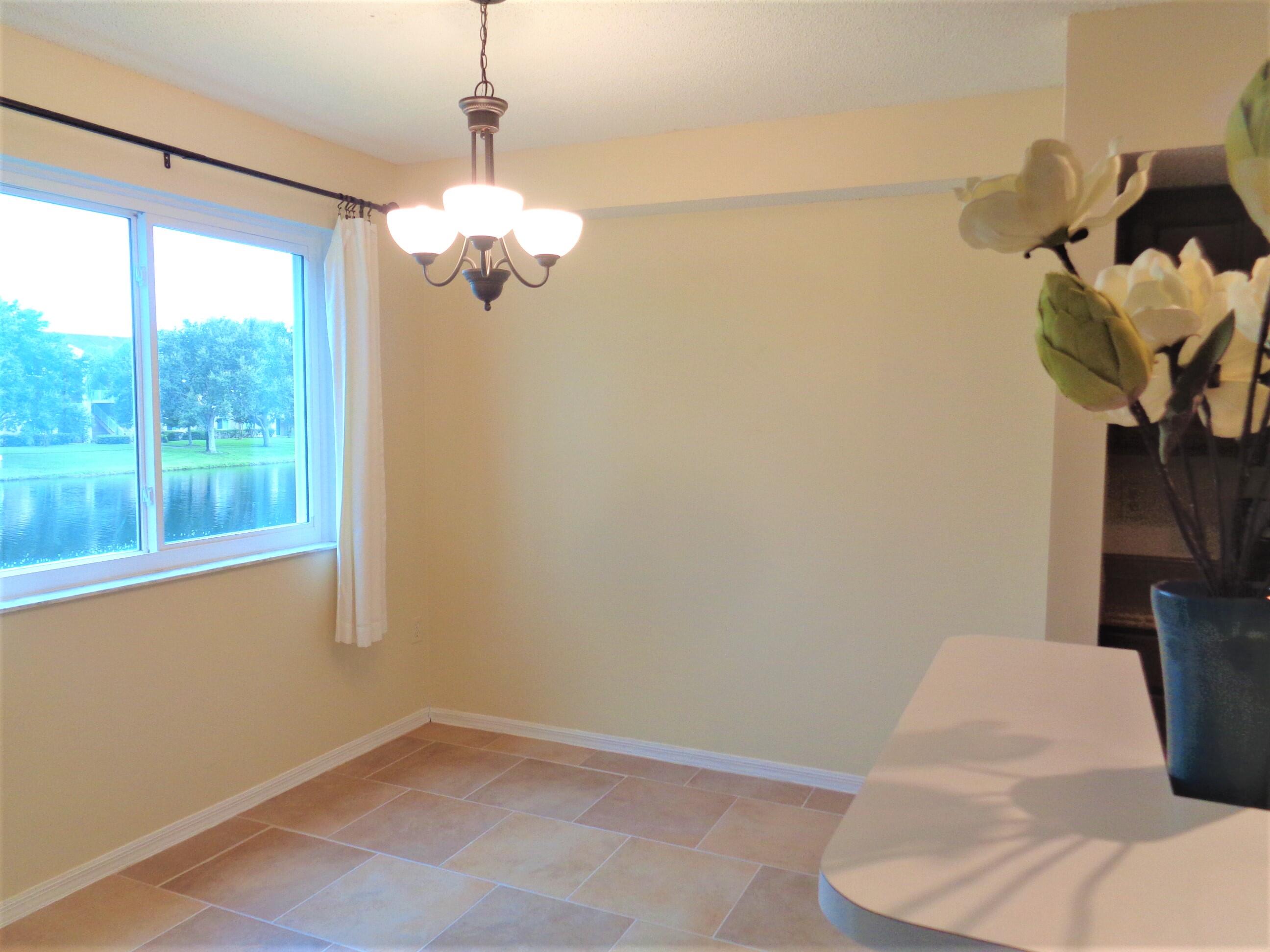 LAGUNA OF VERO BEACH - Residential