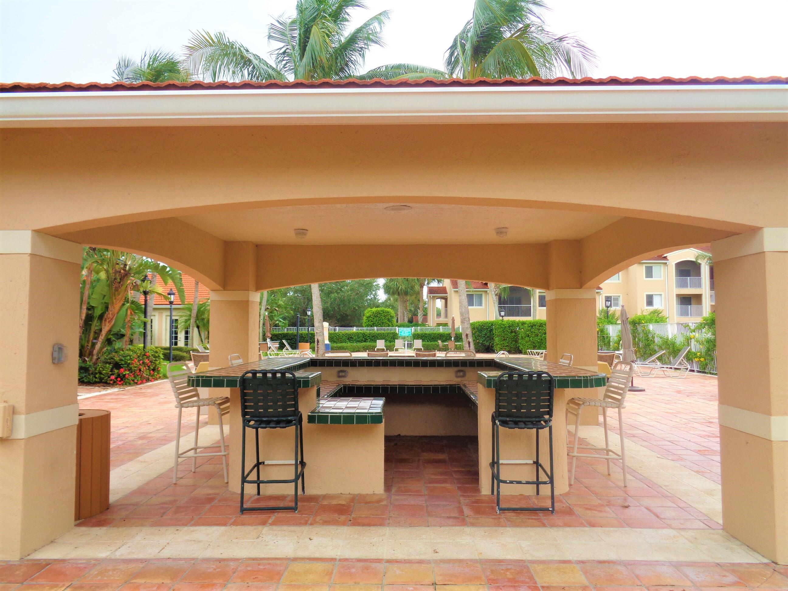 LAGUNA OF VERO BEACH - Residential