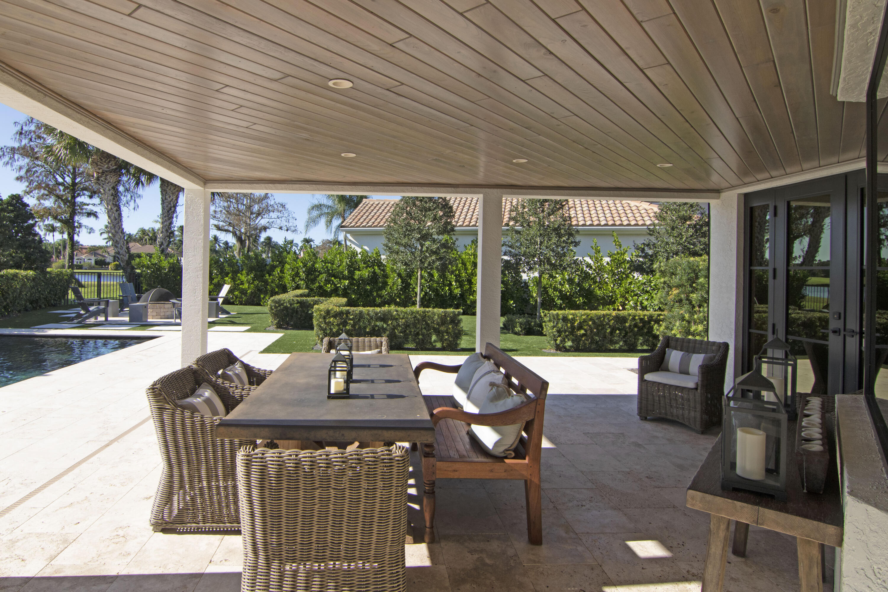 CHUKKER COVE P B POLO & CNTRY CLUB WELL - Residential