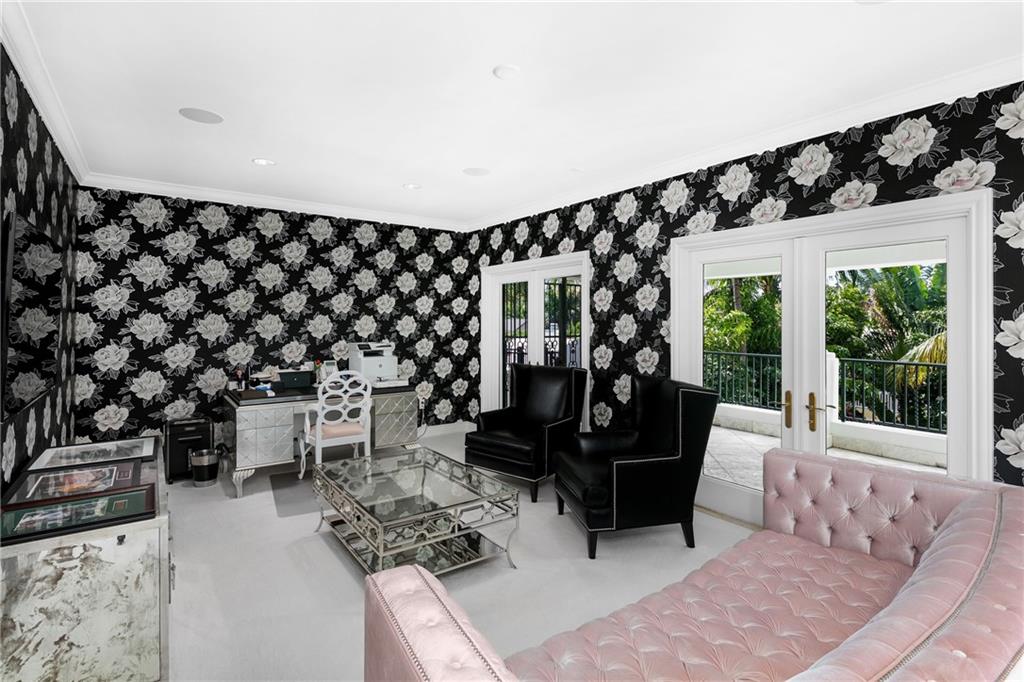 Idlewyld 1-19 B - Residential