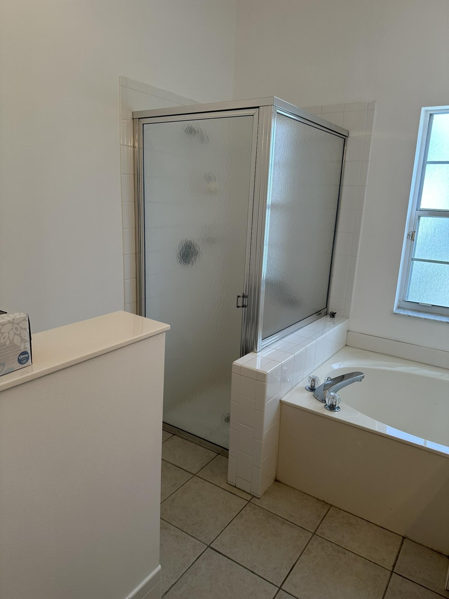 HEFTLER HOMES AT PEMBROKE SHORES - Residential