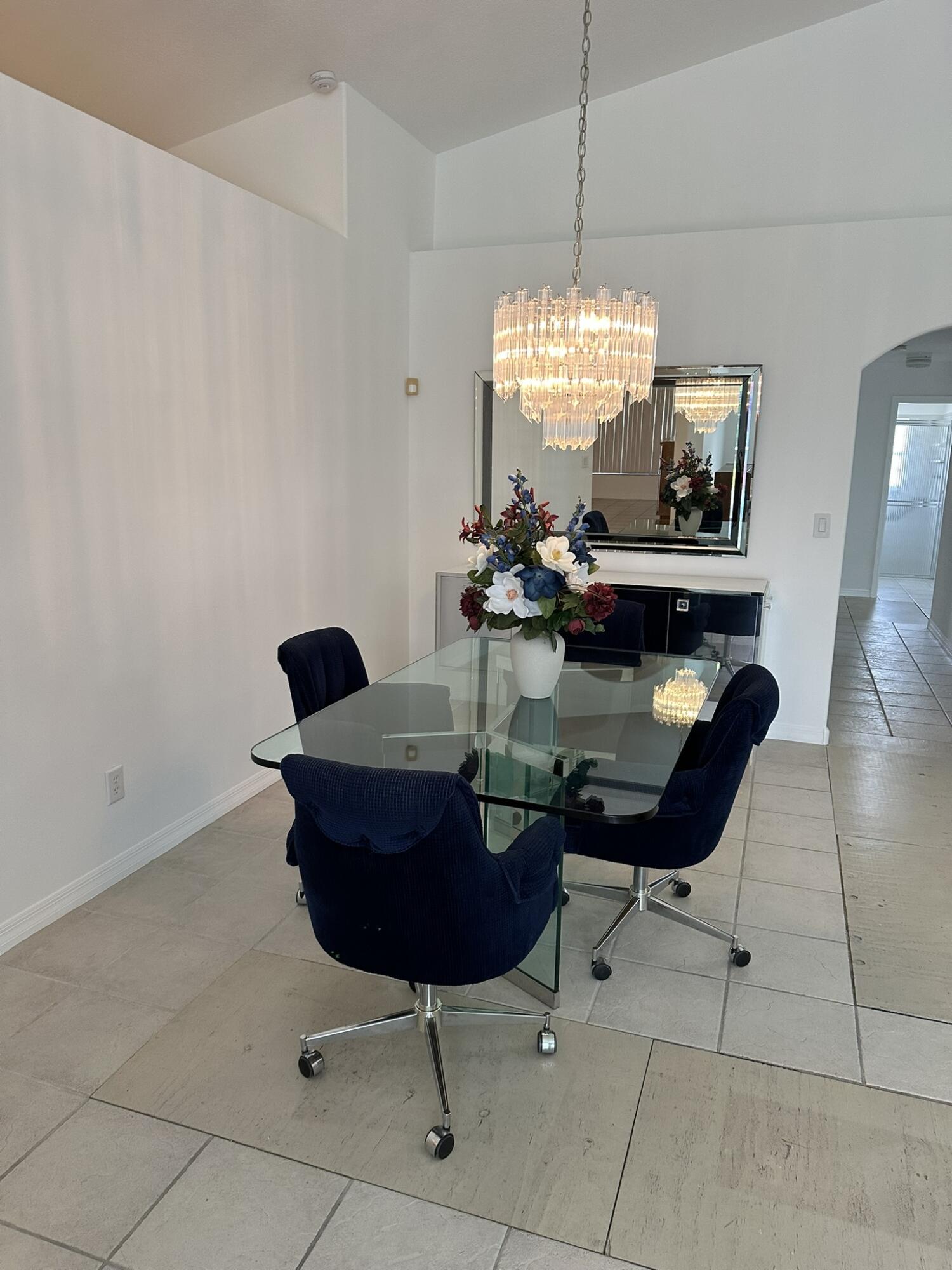HEFTLER HOMES AT PEMBROKE SHORES - Residential