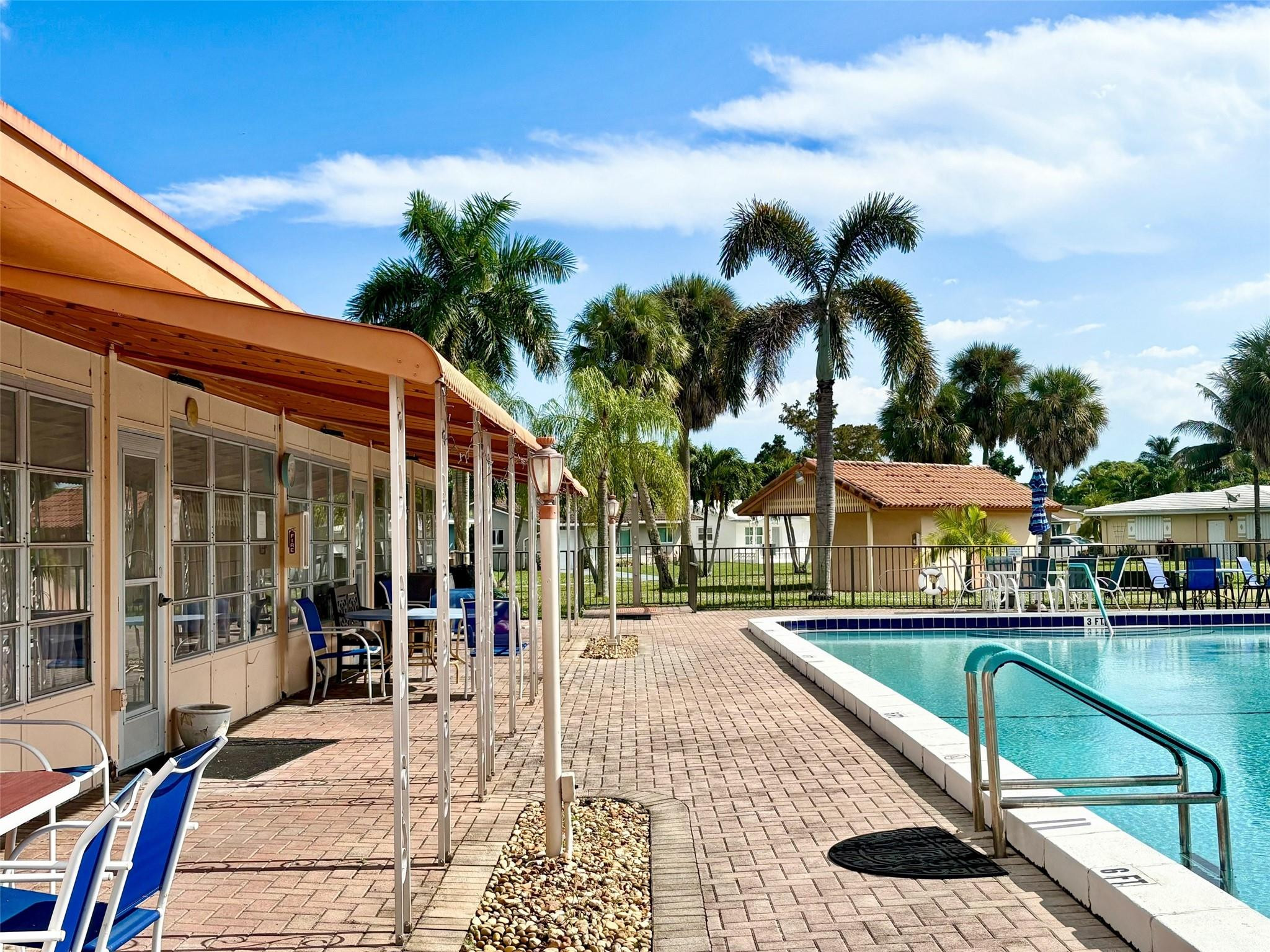 MAINLANDS OF TAMARAC LAKES - Residential