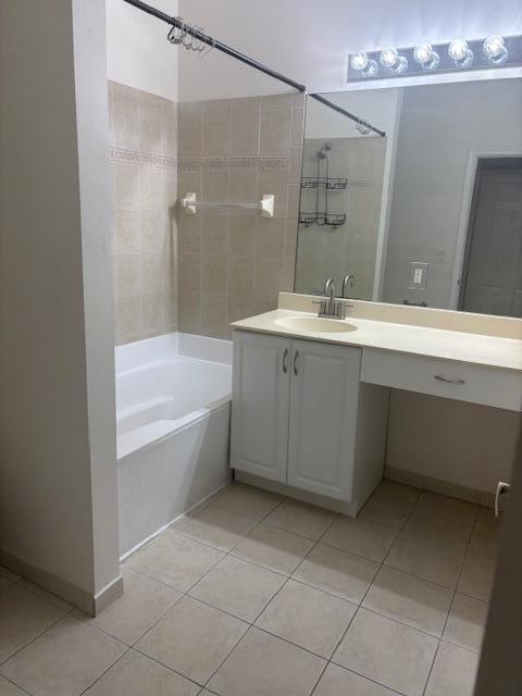 ROSEMONT CONDO - Residential