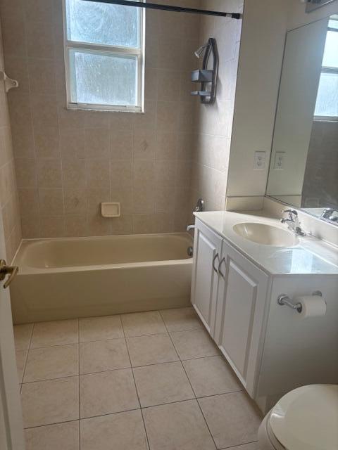 ROSEMONT CONDO - Residential