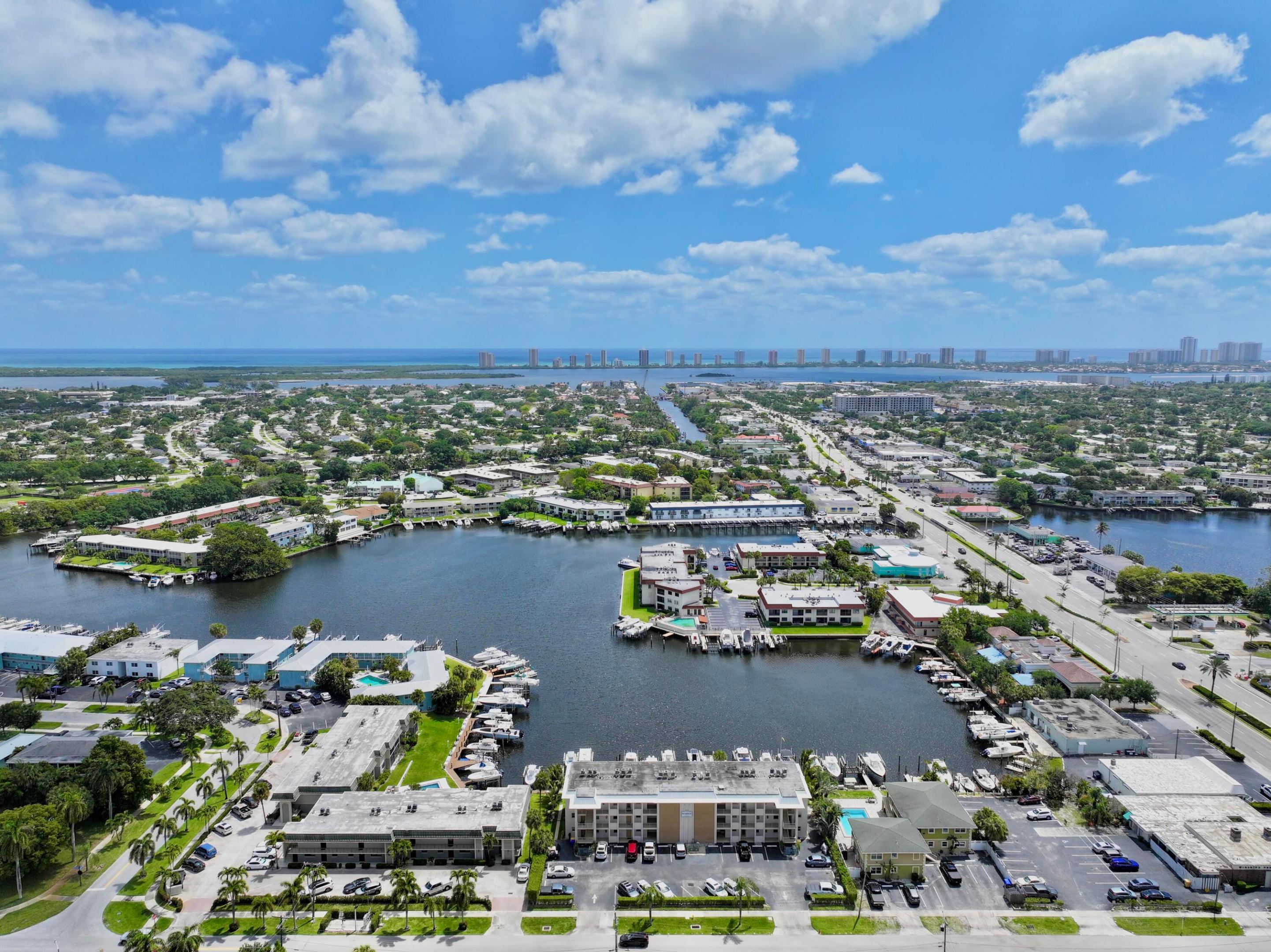 WESTPORT CONDO - Residential