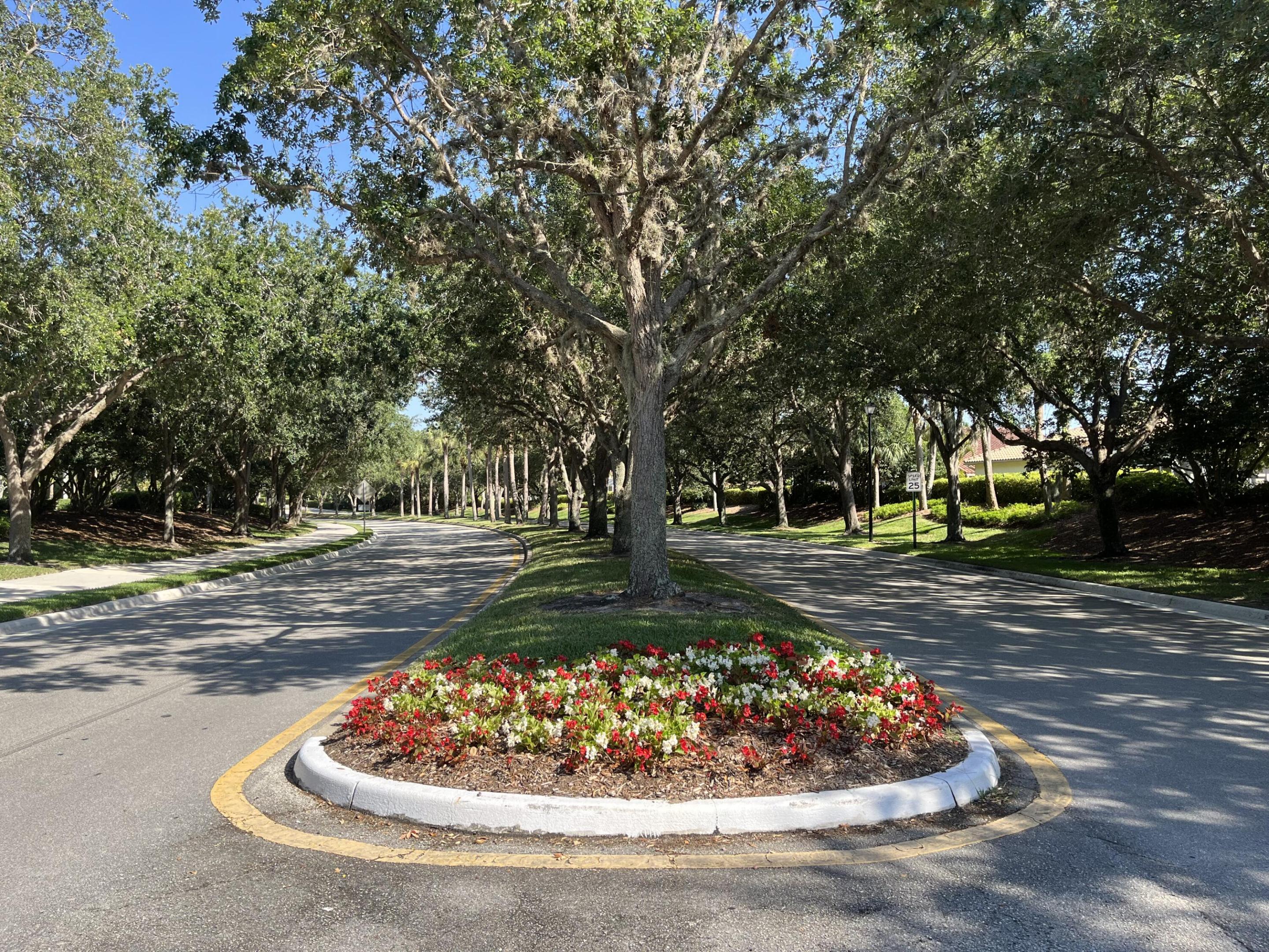 CASCADES AT ST LUCIE WEST PHASE 5 - Residential
