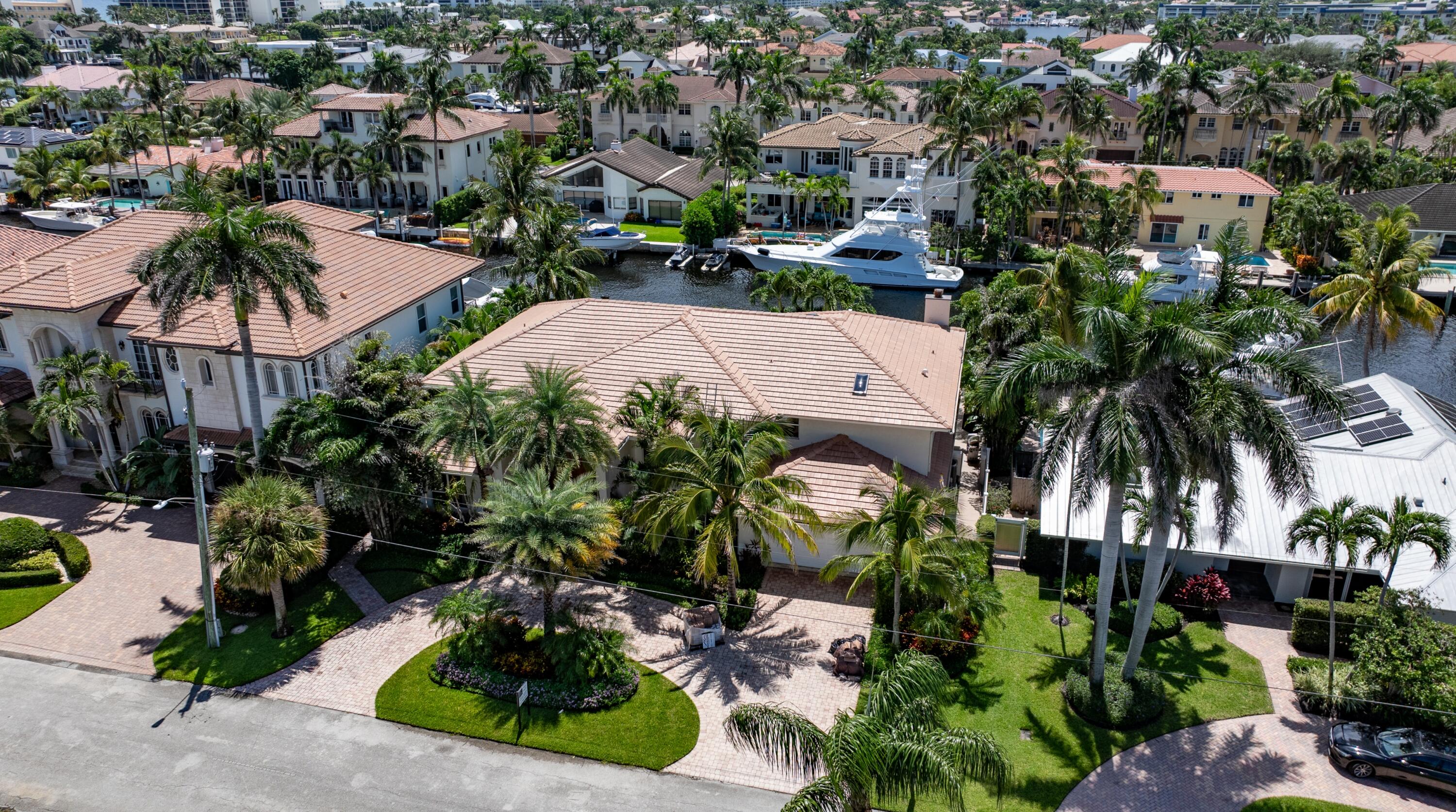 TROPIC ISLE 3RD SEC - Residential