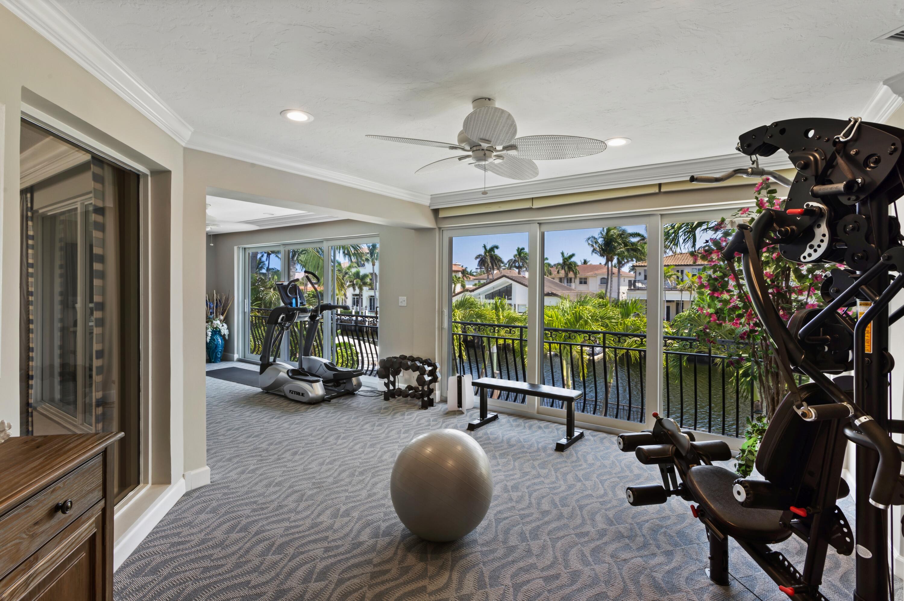 TROPIC ISLE 3RD SEC - Residential
