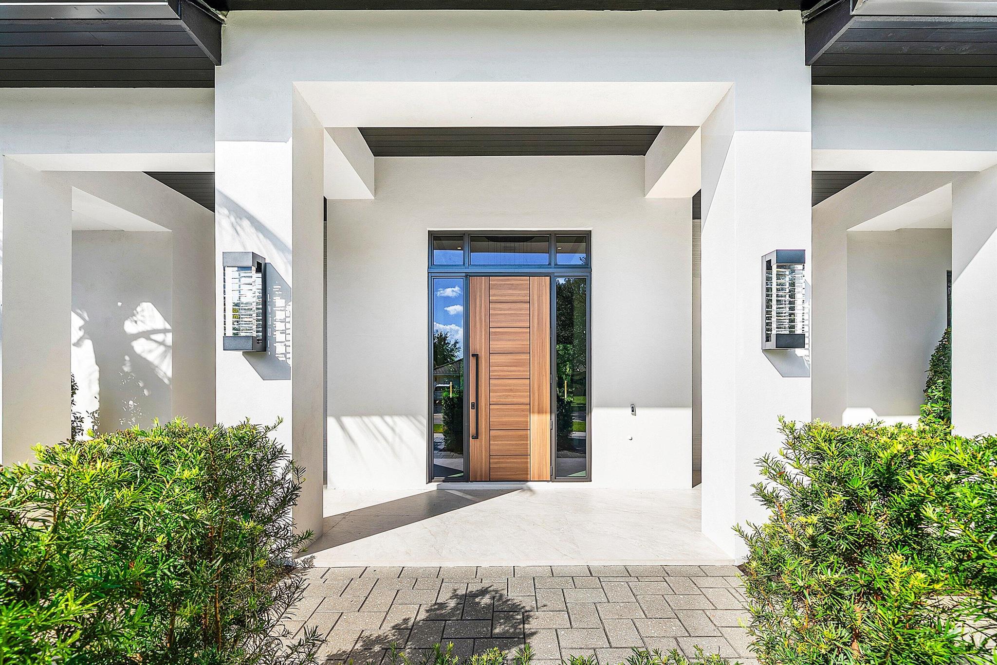 PALM BEACH FARMS CO 11 - Residential
