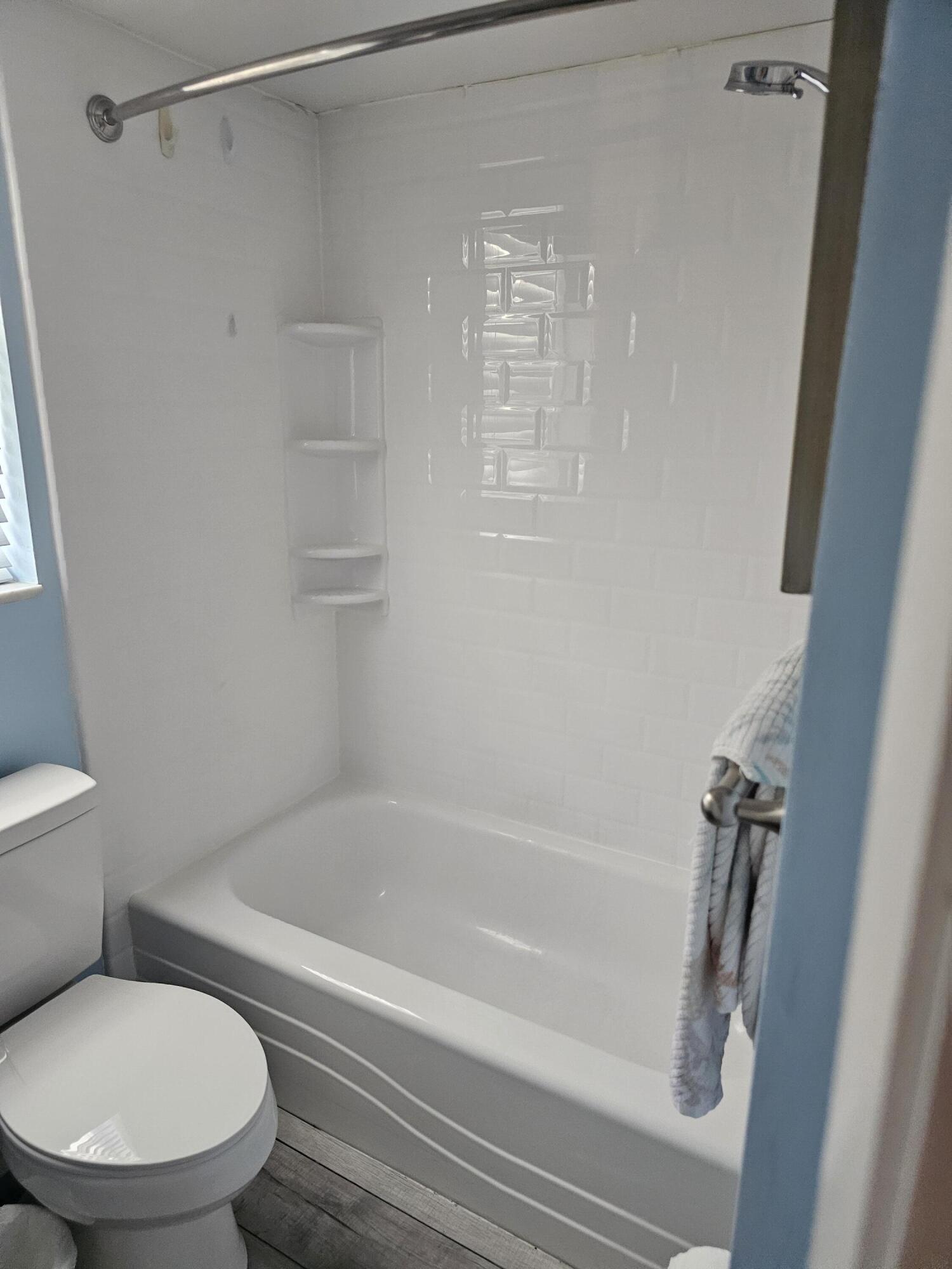 FAIRVIEW I CONDO - Residential Lease