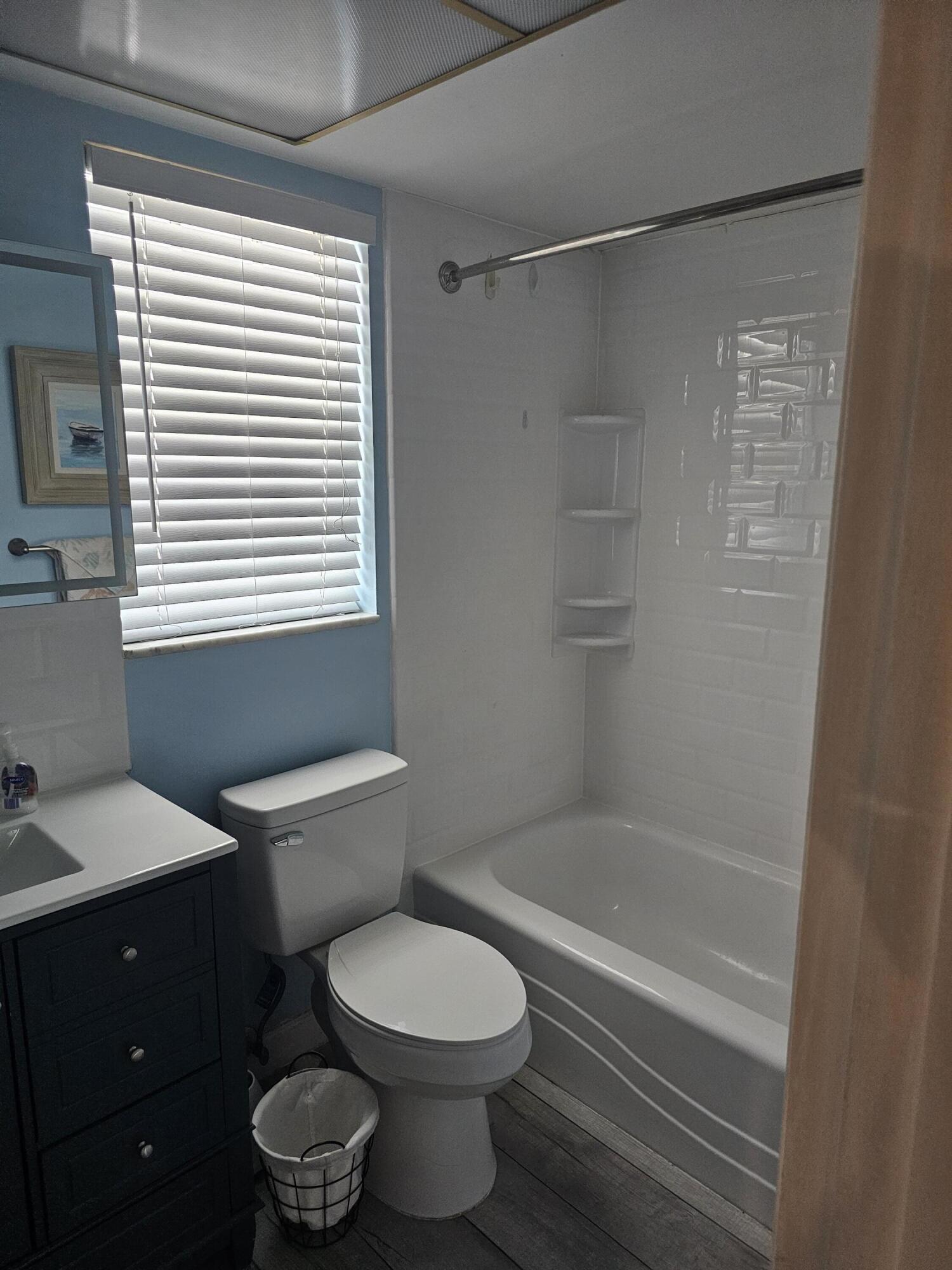 FAIRVIEW I CONDO - Residential Lease