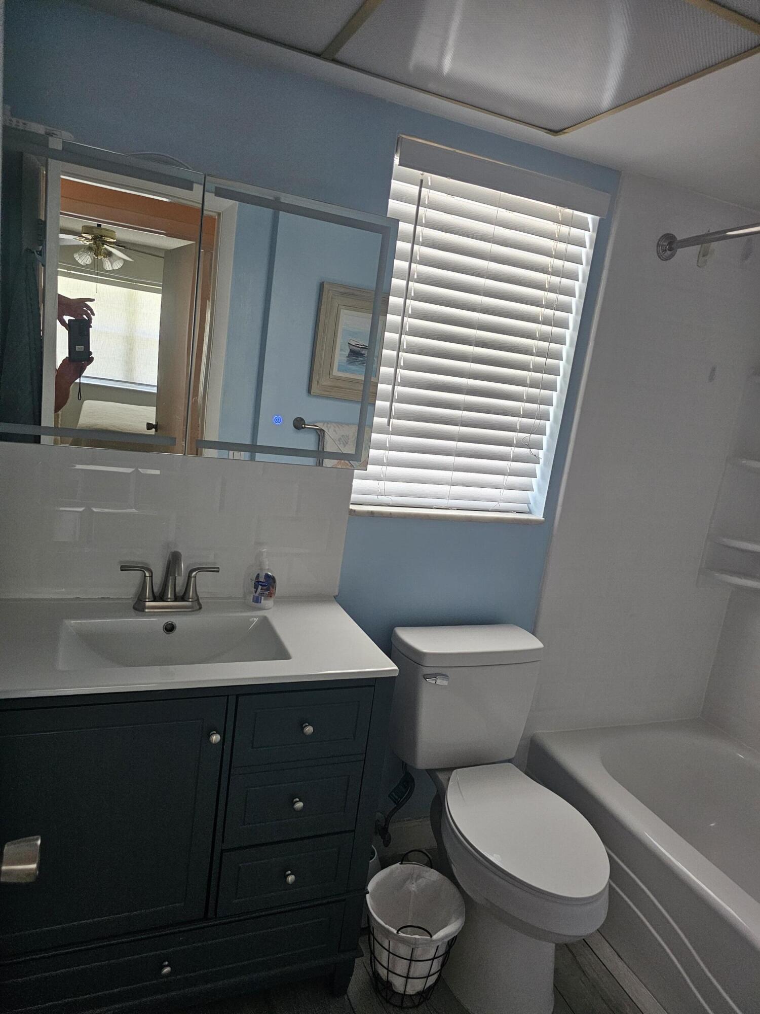 FAIRVIEW I CONDO - Residential Lease