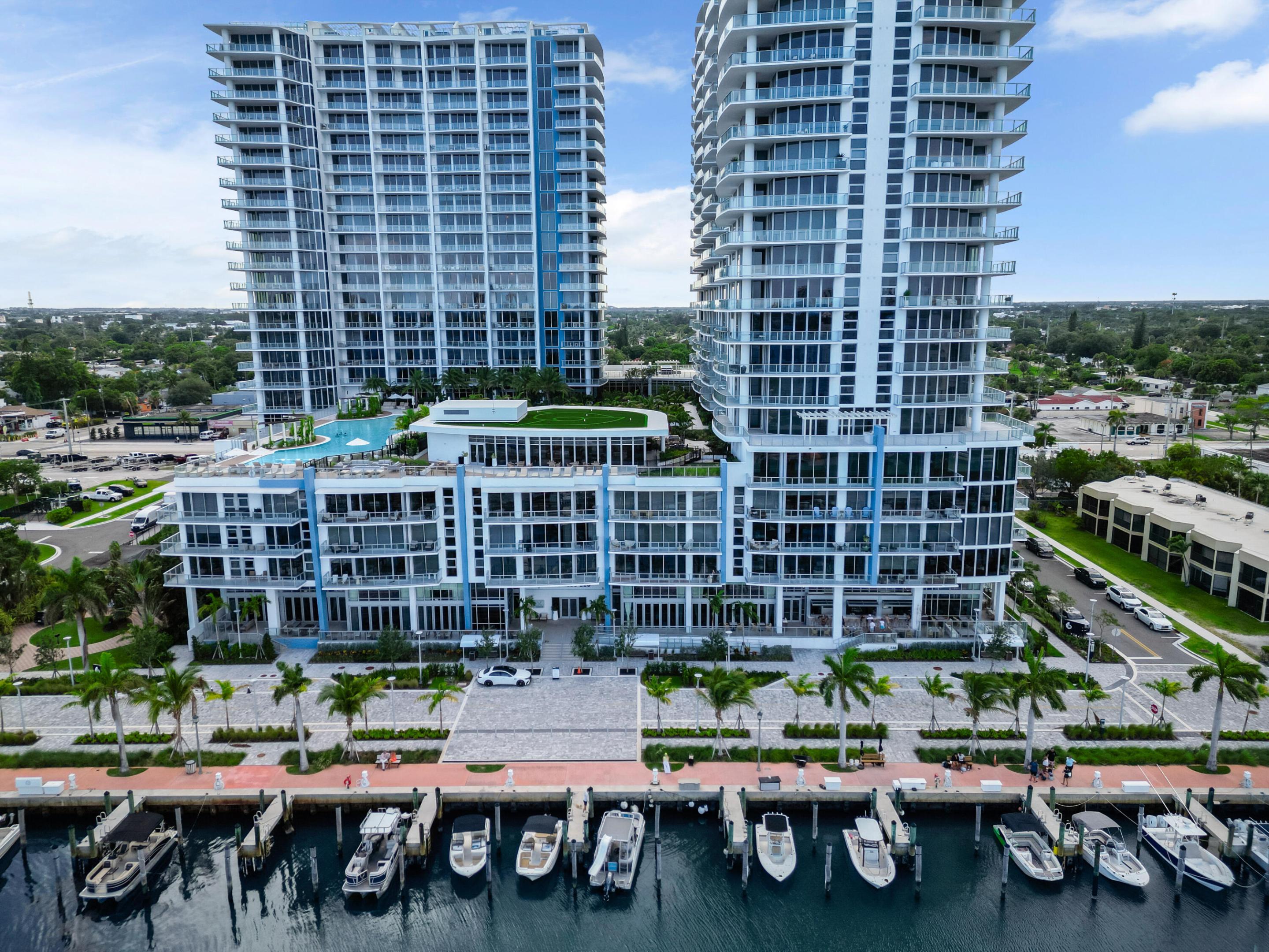 NAUTILUS 220 CONDO - Residential