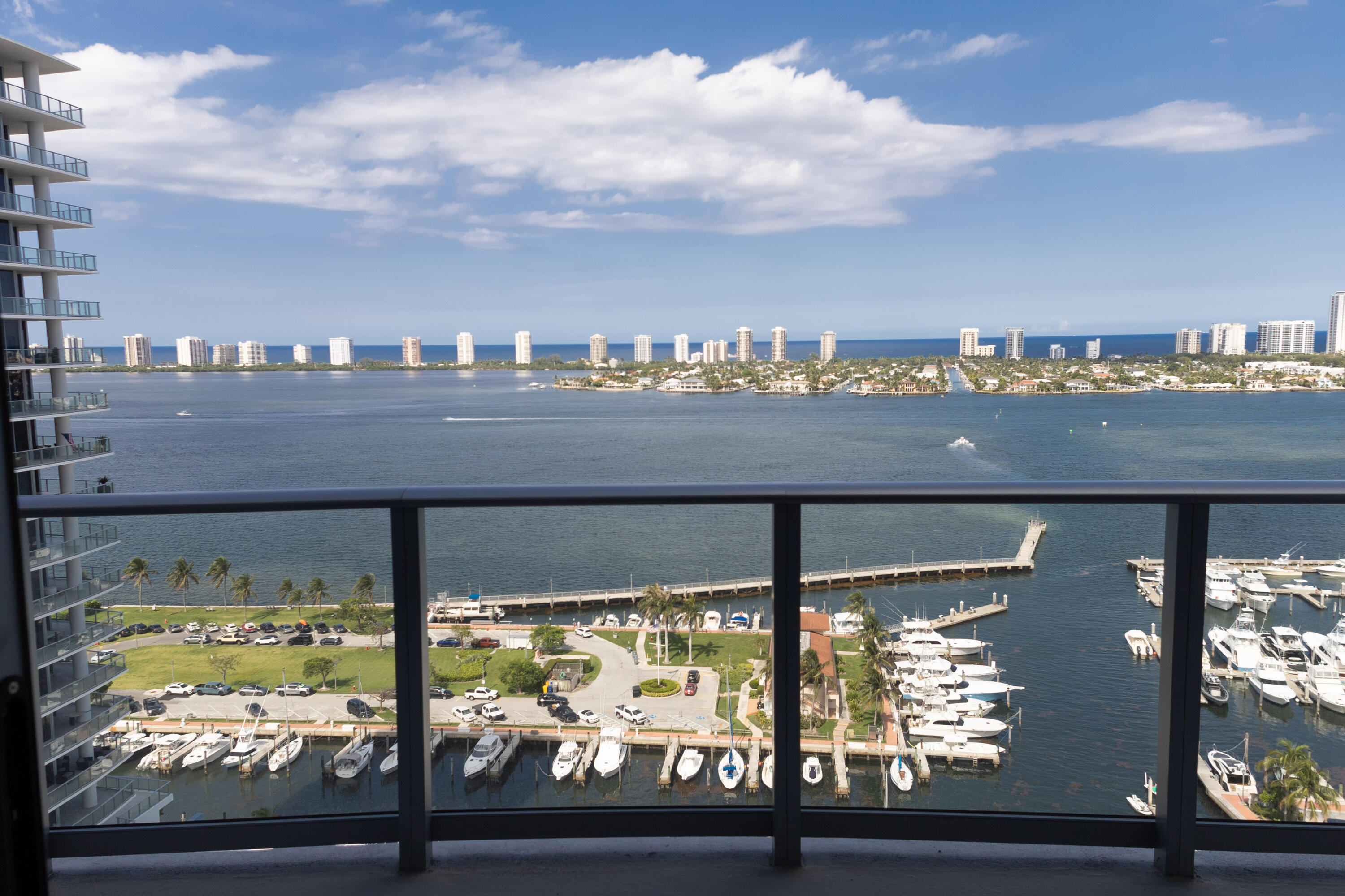NAUTILUS 220 CONDO - Residential