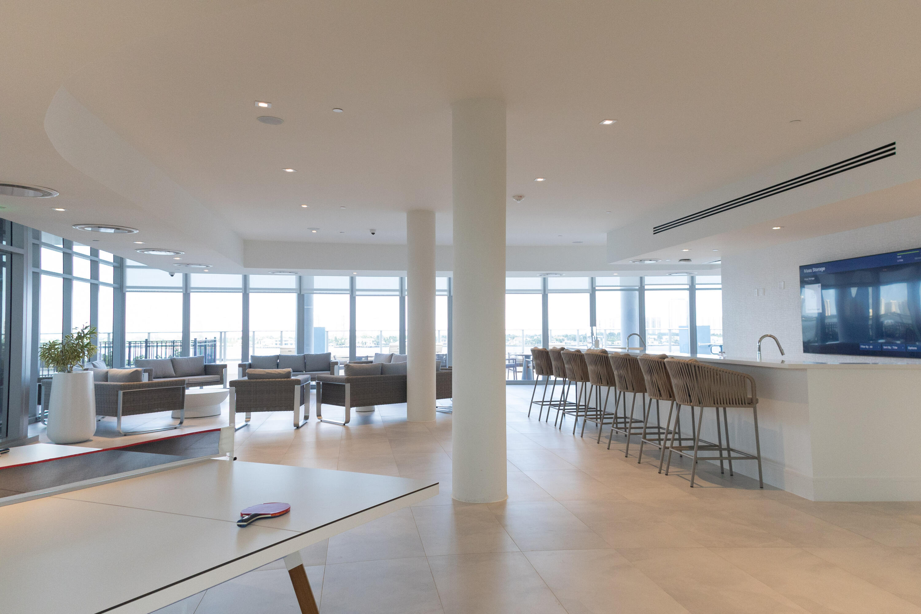 NAUTILUS 220 CONDO - Residential