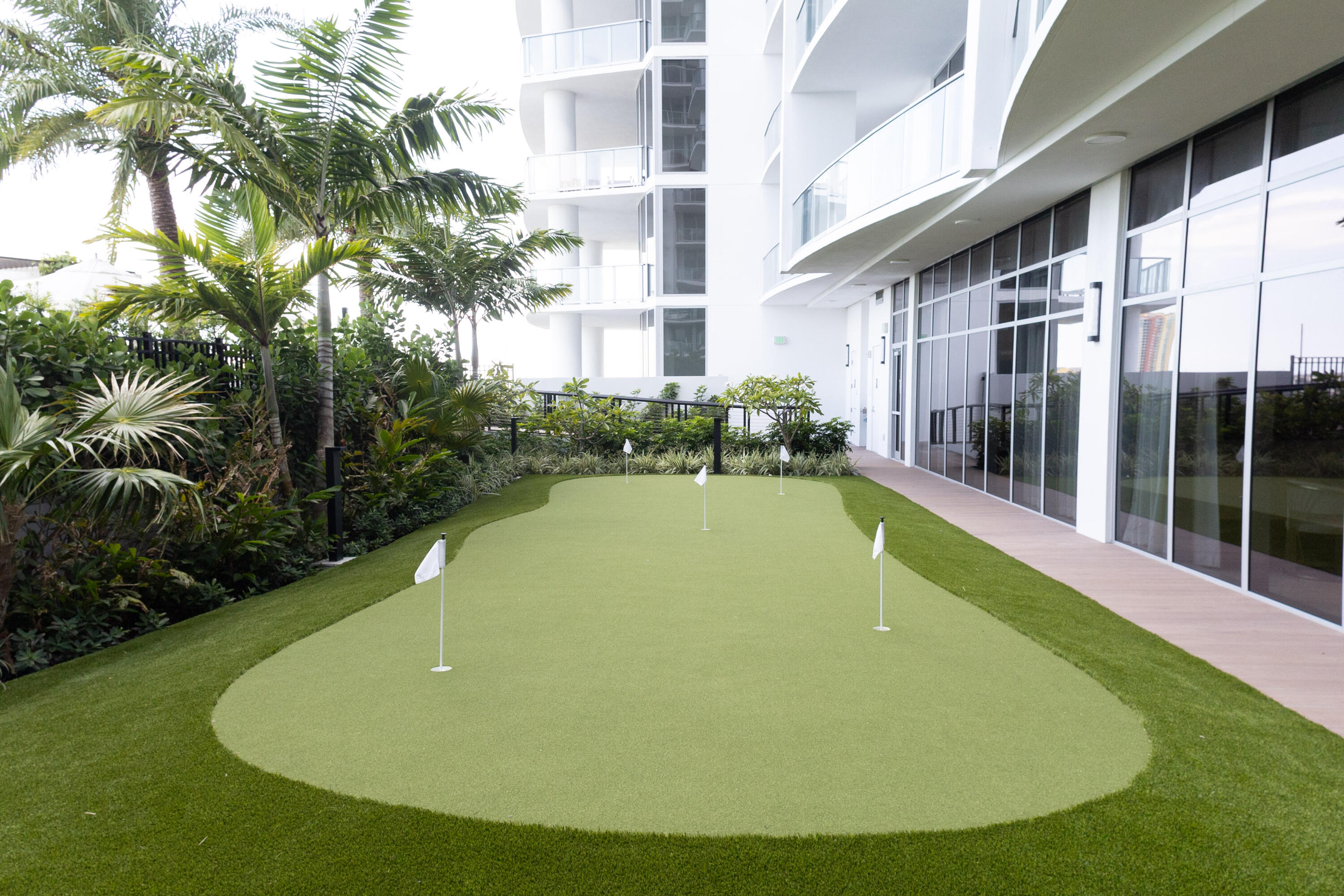 NAUTILUS 220 CONDO - Residential