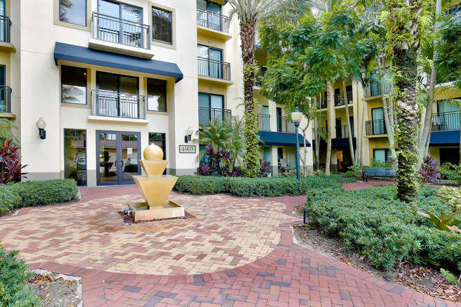 RESIDENCES AT MIDTOWN CONDO - Residential
